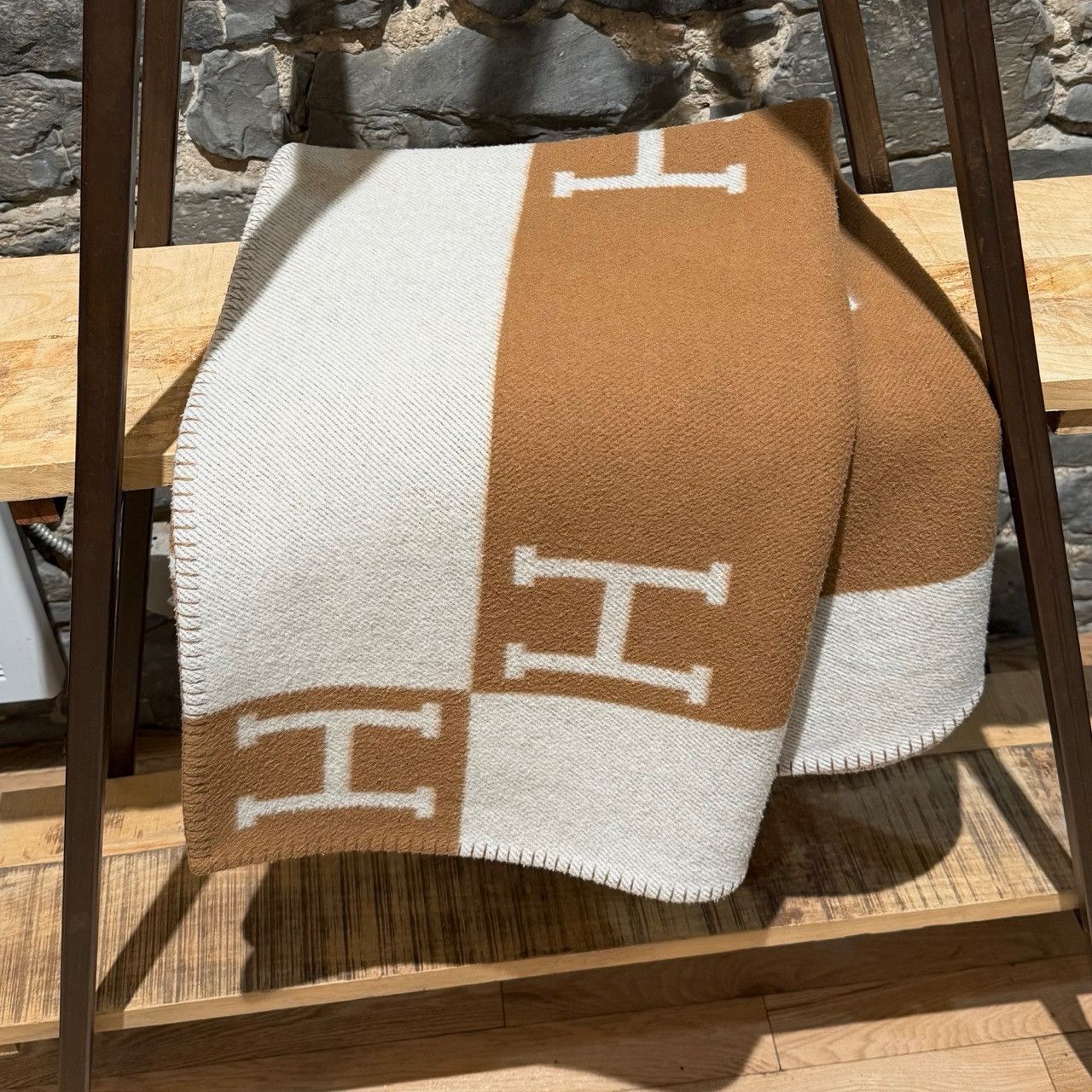 Hermes Hermès Ecru Camel Wool Cashmere Throw Blanket Size ONE SIZE - 1 Thumbnail