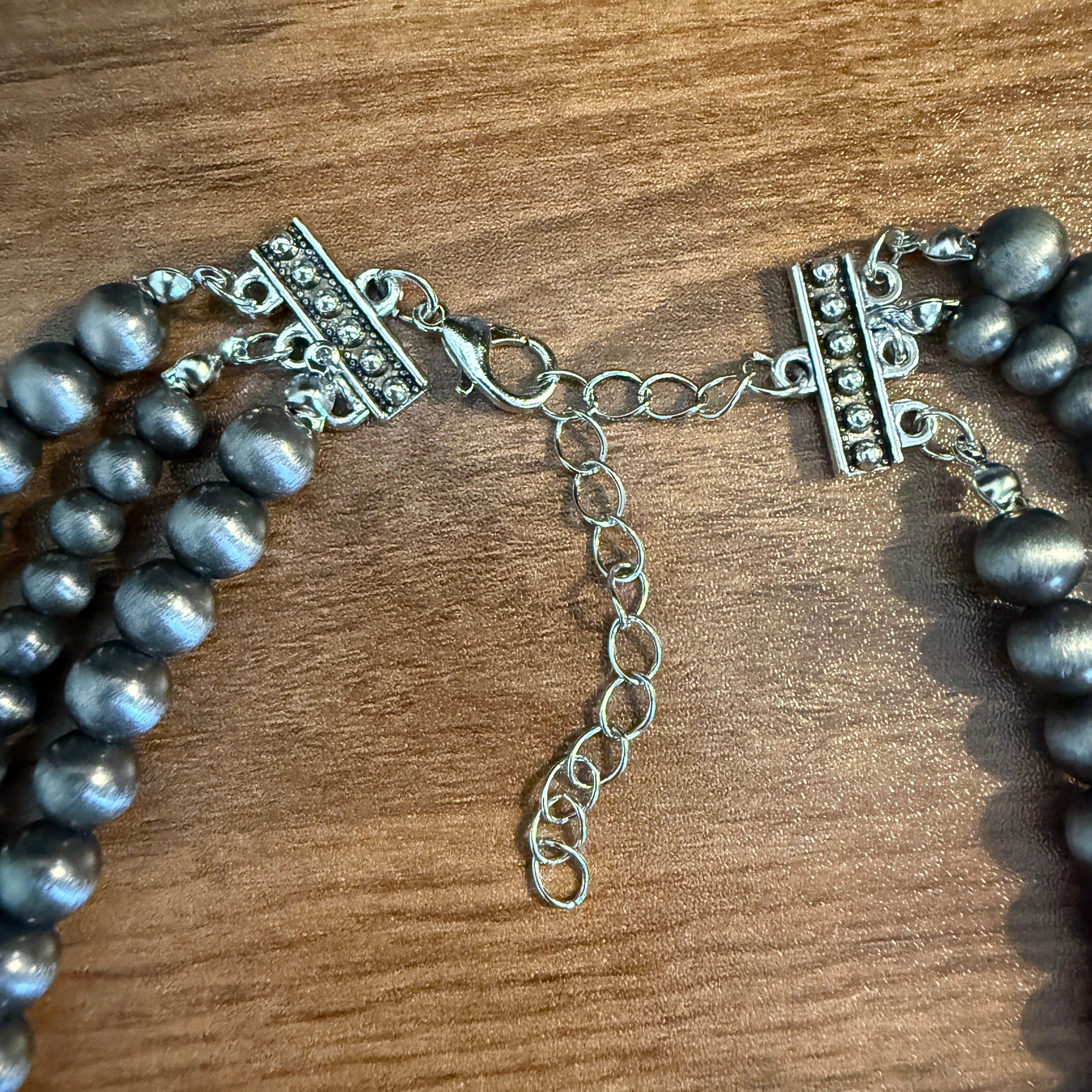 Other Vintage Style Multi Layer Turquoise Faux Pearl Necklace Size ONE SIZE - 6 Thumbnail