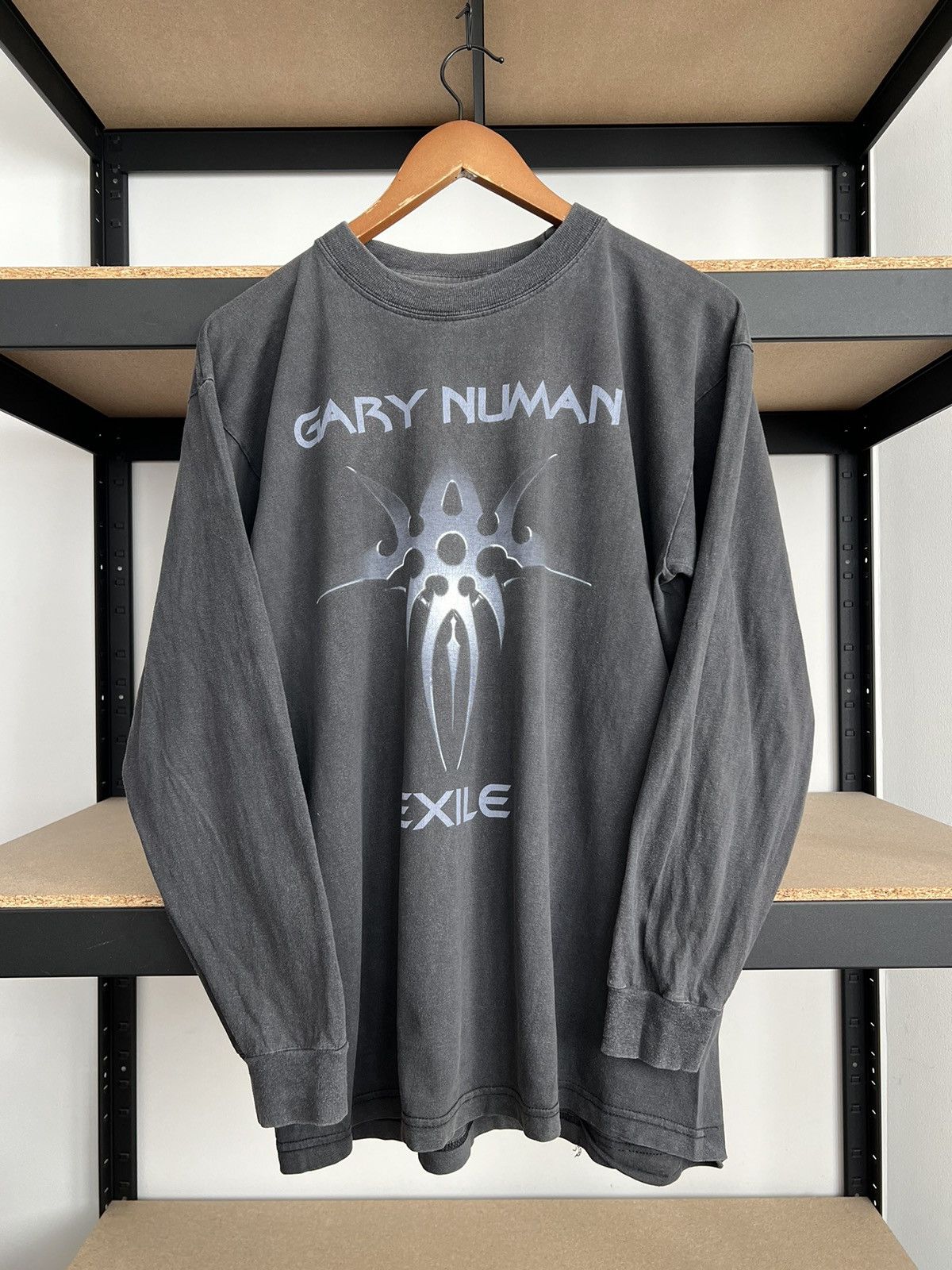 Band Tees Vintage 1997 Gary Numan The Exile Tour Faded Long Sleeve Size US M / EU 48-50 / 2 - 1 Thumbnail