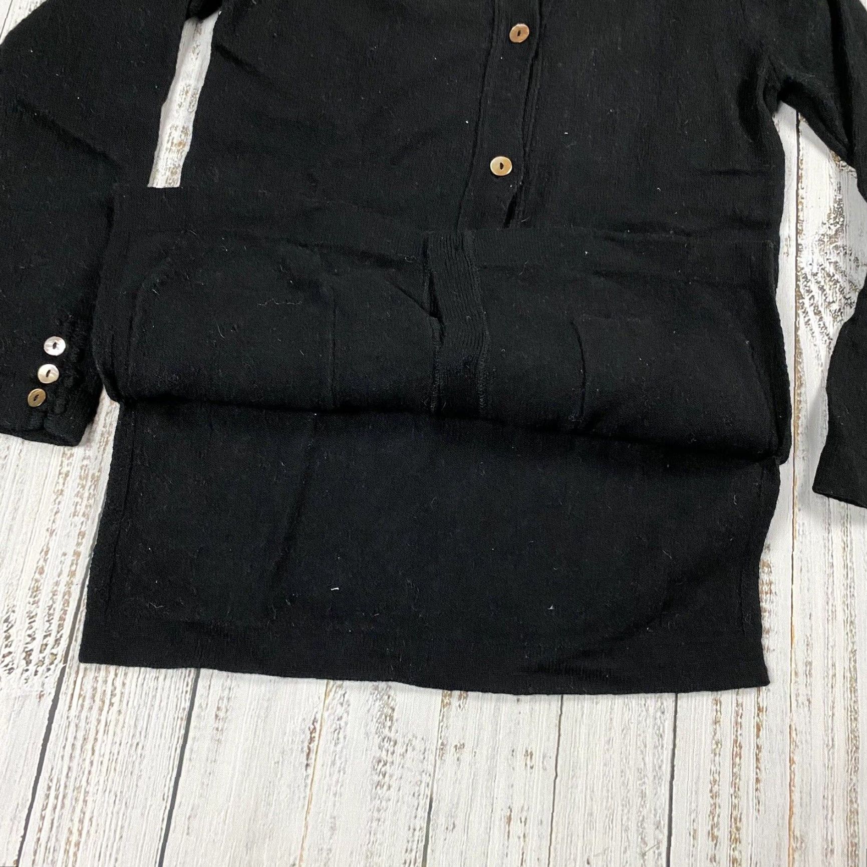 Vintage WOOLOVERS WOMENS CARDIGAN BLACK SIZE S PEARL BUTTON FRONT COLLARED PREPPY Size S / US 4 / IT 40 - 3 Thumbnail