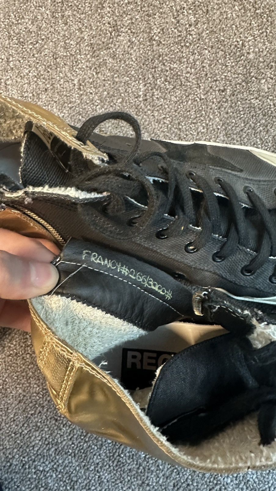 Golden Goose Golden Goose 266/3000 golden hi-top sneakers Size US 9 / EU 42 - 5 Thumbnail