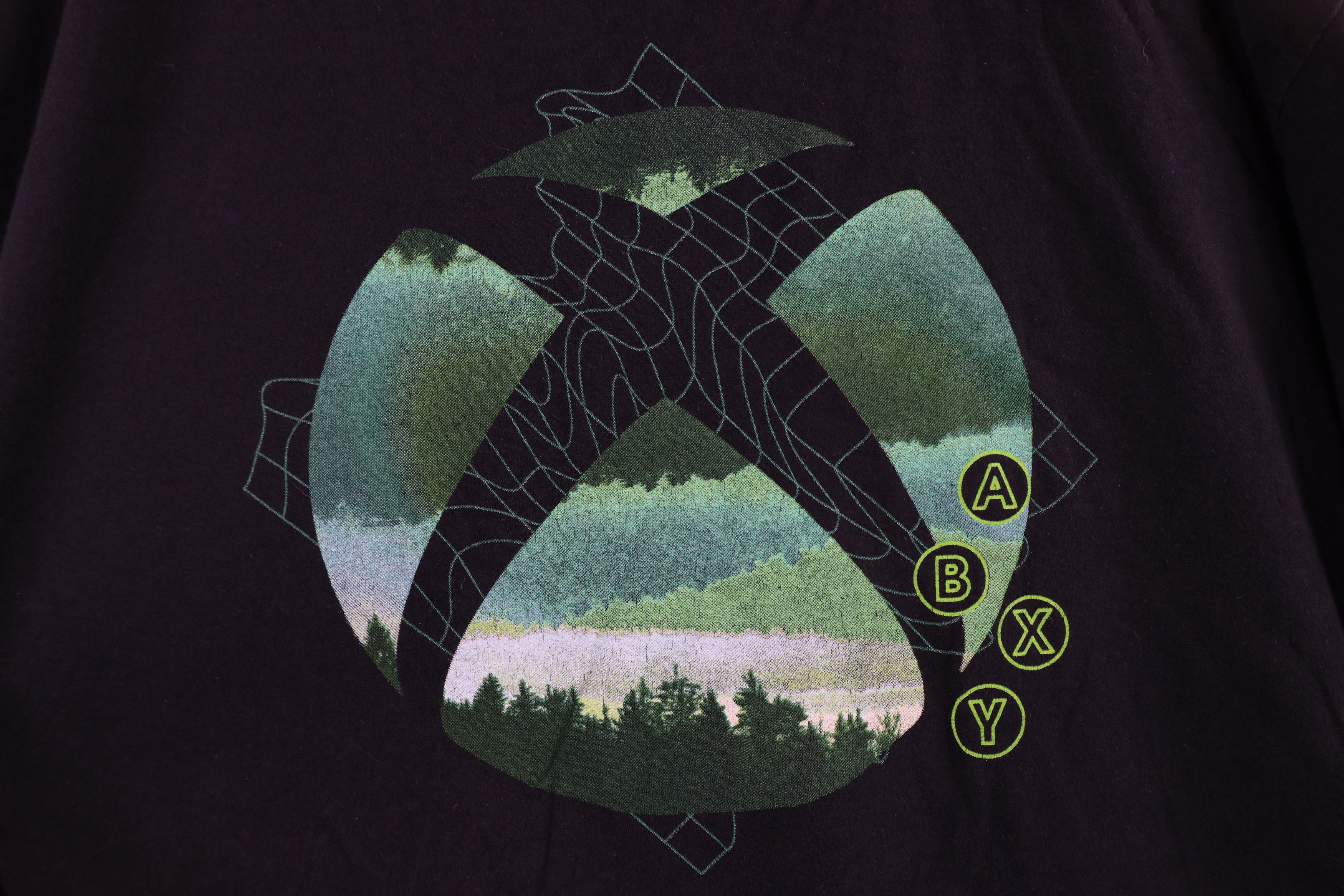 Vintage Vintage Xbox Controller Buttons Gamer Short Sleeve T-Shirt Size US XXL / EU 58 / 5 - 4 Thumbnail