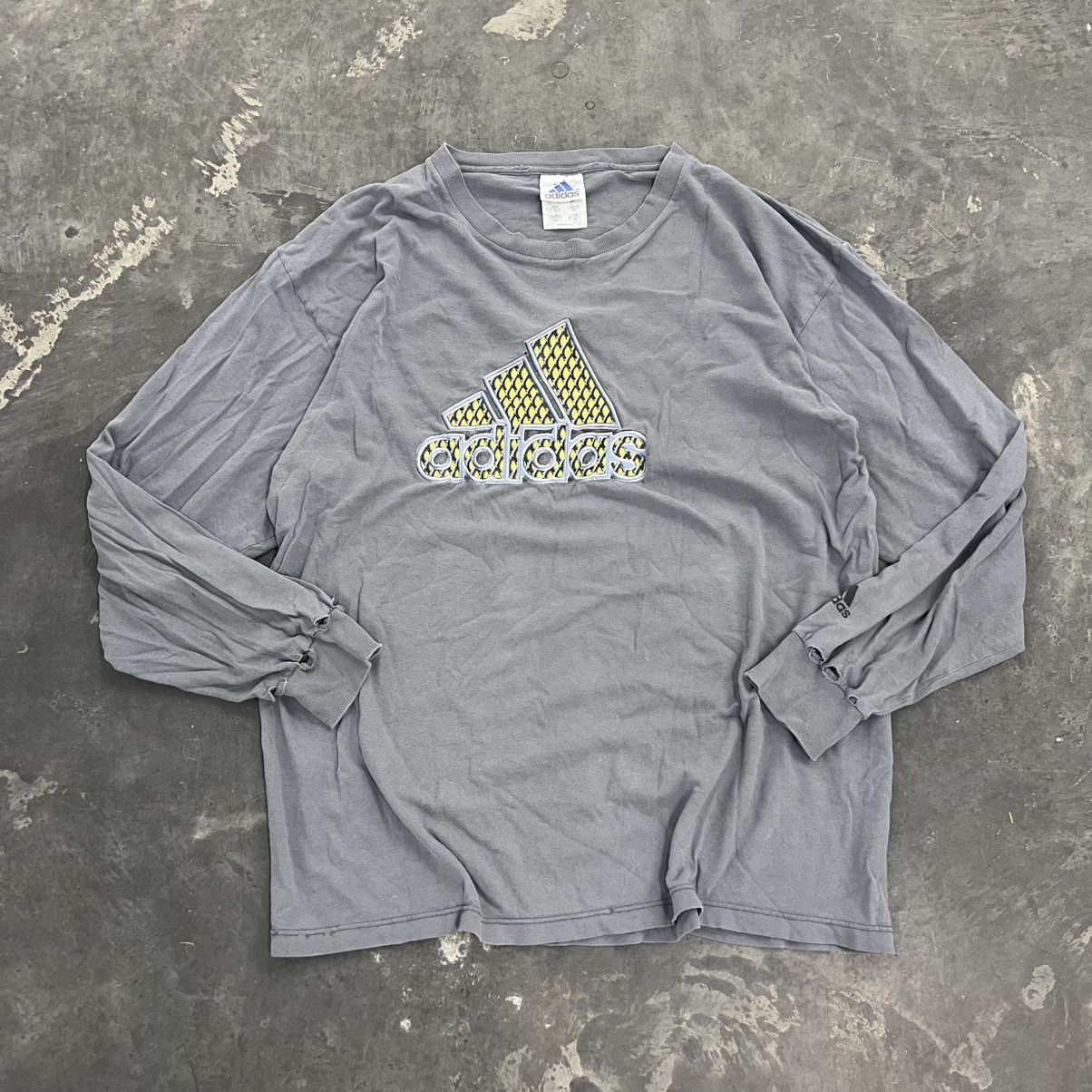 Adidas × Oakley Very RARE ADIDAS Cyber OAKLEY style Graphic Sportswear XL Size US XL / EU 56 / 4 - 2 Thumbnail