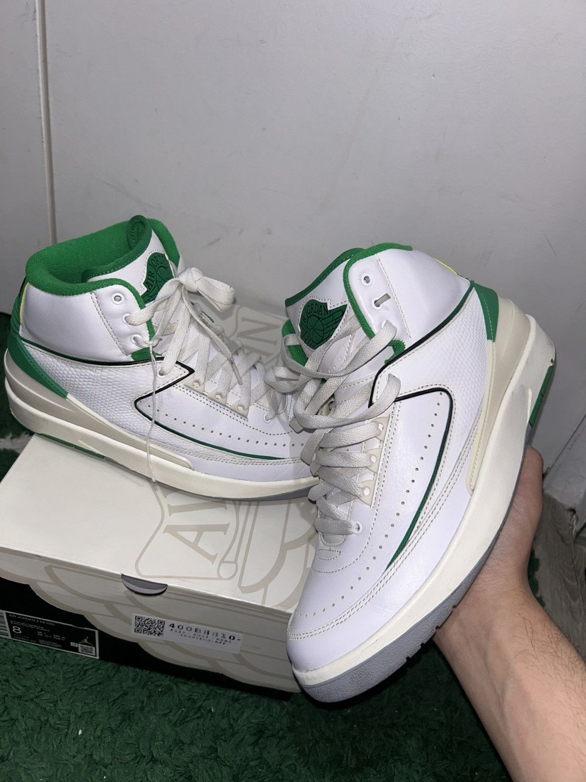 Jordan Brand Jordan 2 Lucky Green size 8 Preowned with box Size US 8 / EU 41 - 1 Thumbnail