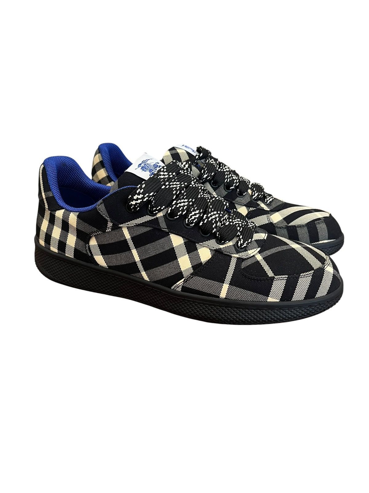 Burberry Burberry Terrace Check Canvas Sneakers Size US 10 / EU 43 - 1 Thumbnail