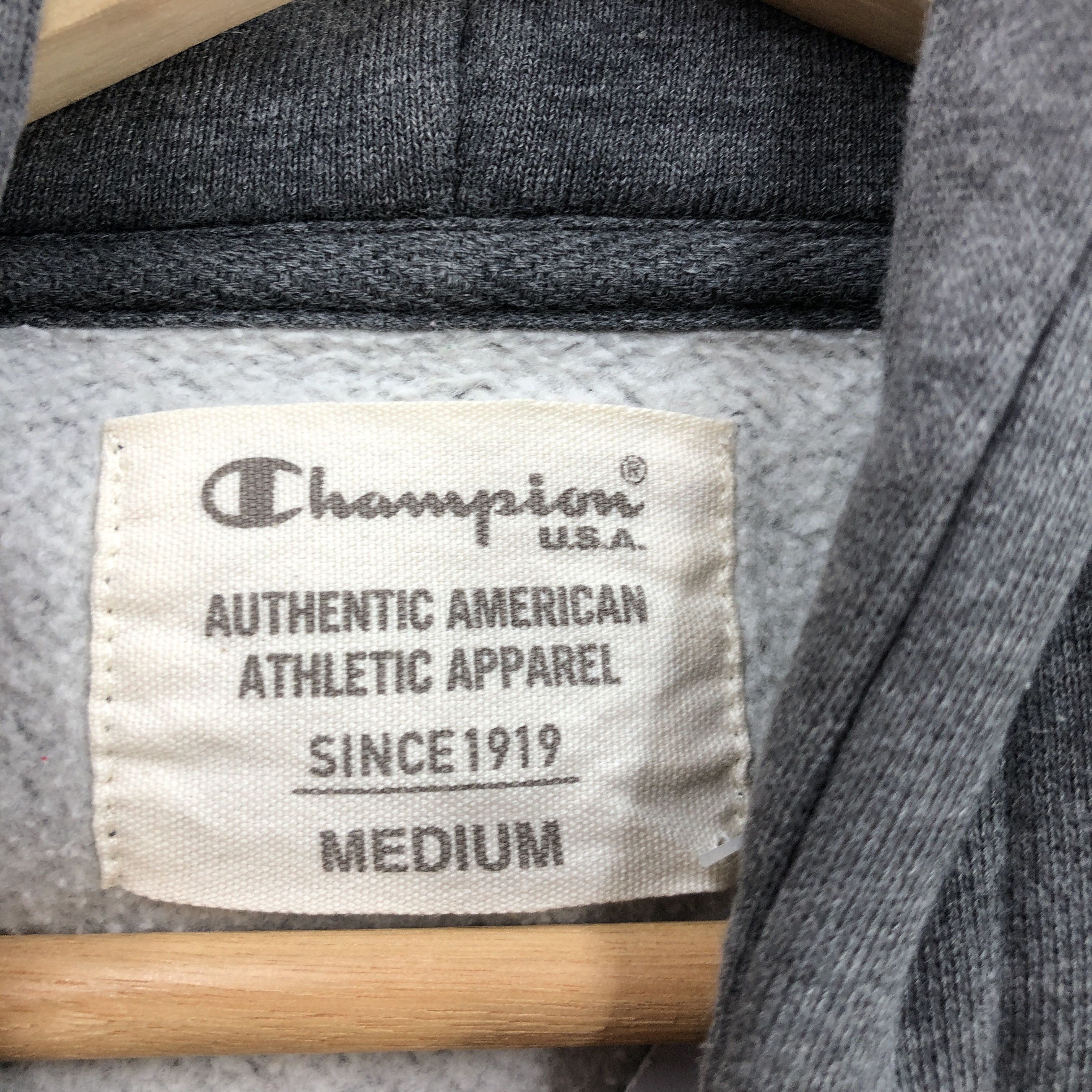 Champion Vintage 90s Champion Hoodie Sweater Champion Sweatshirt Size US M / EU 48-50 / 2 - 5 Thumbnail
