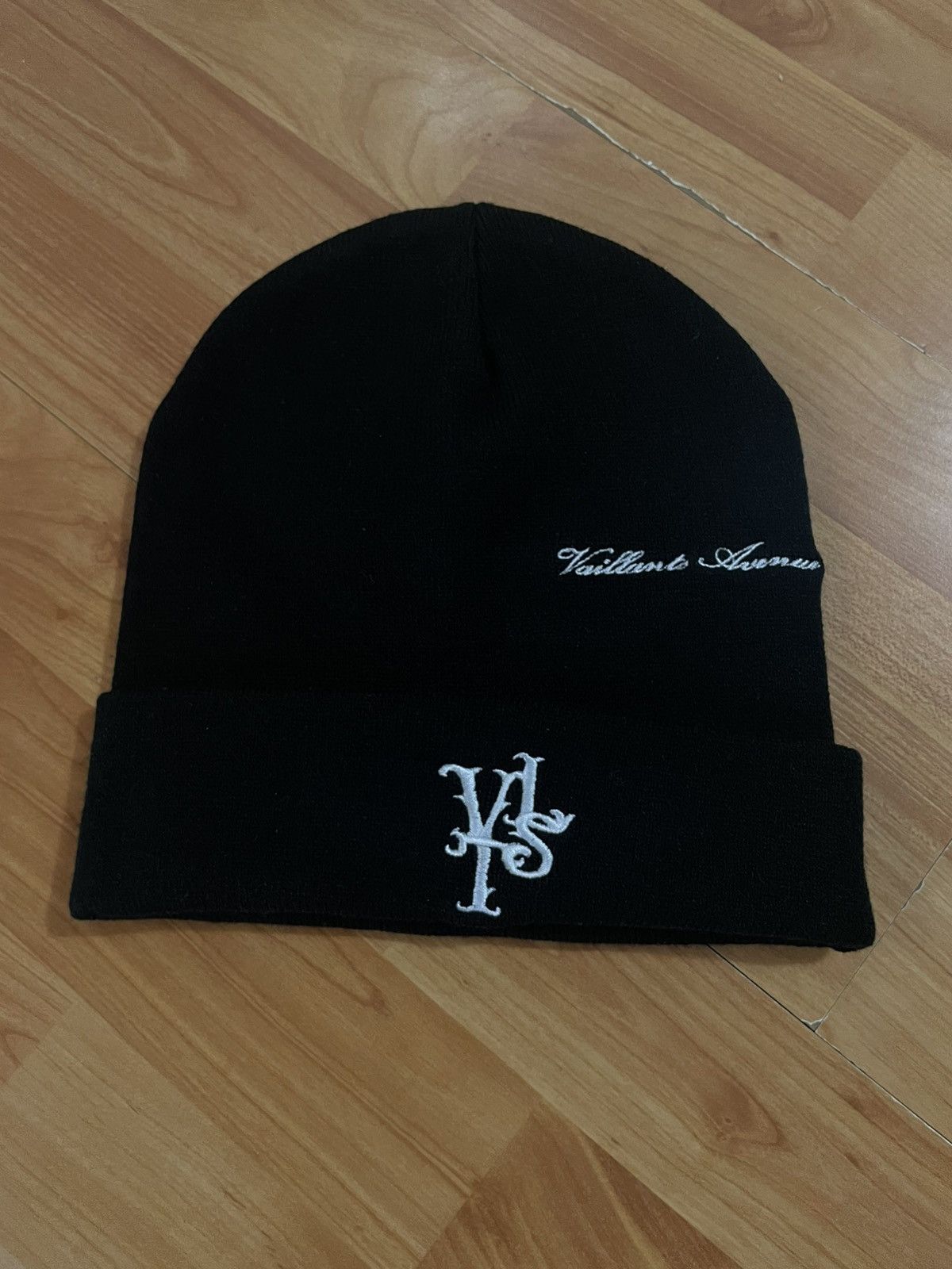 Other Black beanie Hats Size ONE SIZE - 1 Thumbnail