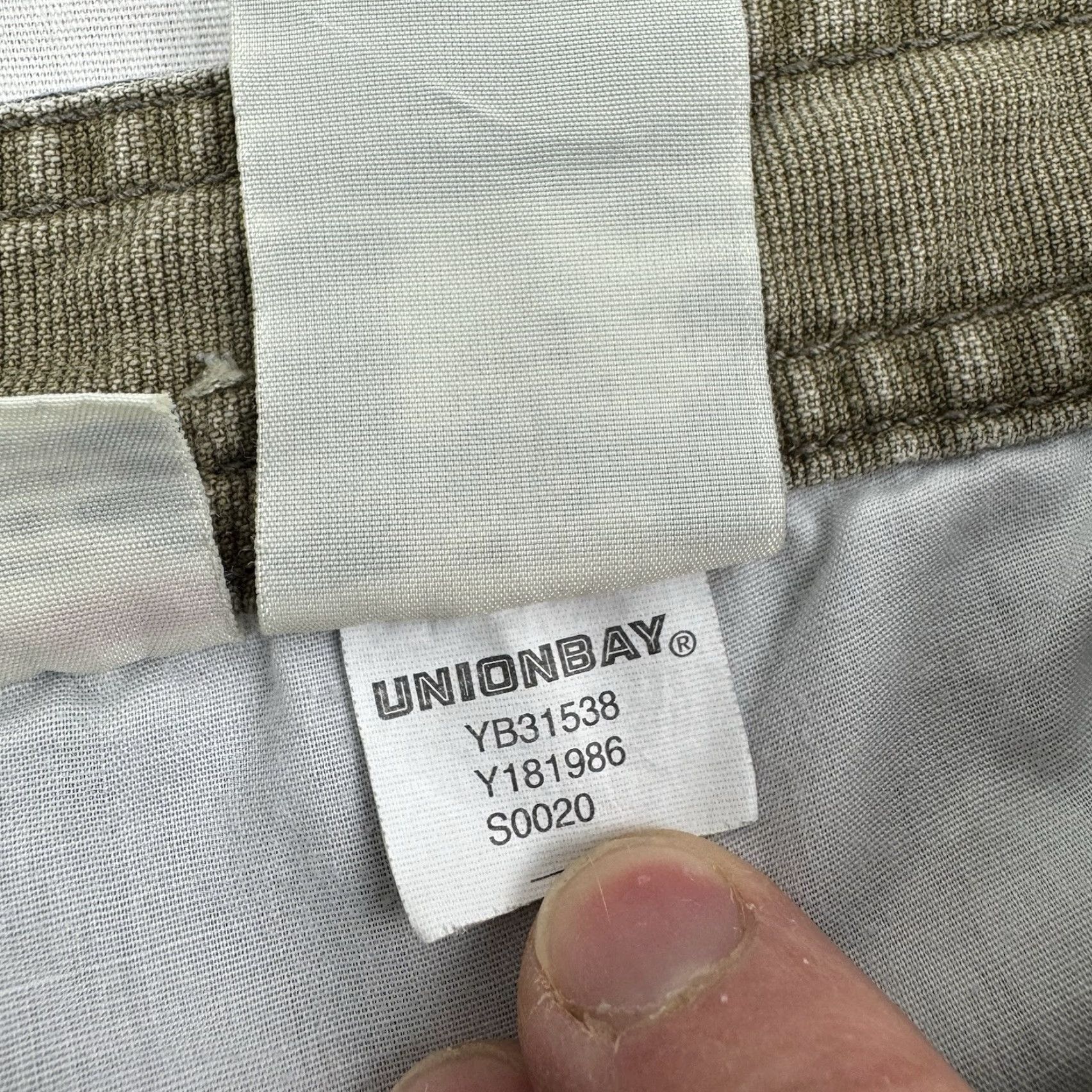 Vintage VINTAGE UNIONBAY Cargo Shorts Men 33 Gray Pockets Hipster Grunge 90s Y2K Casual Size US 33 - 7 Thumbnail