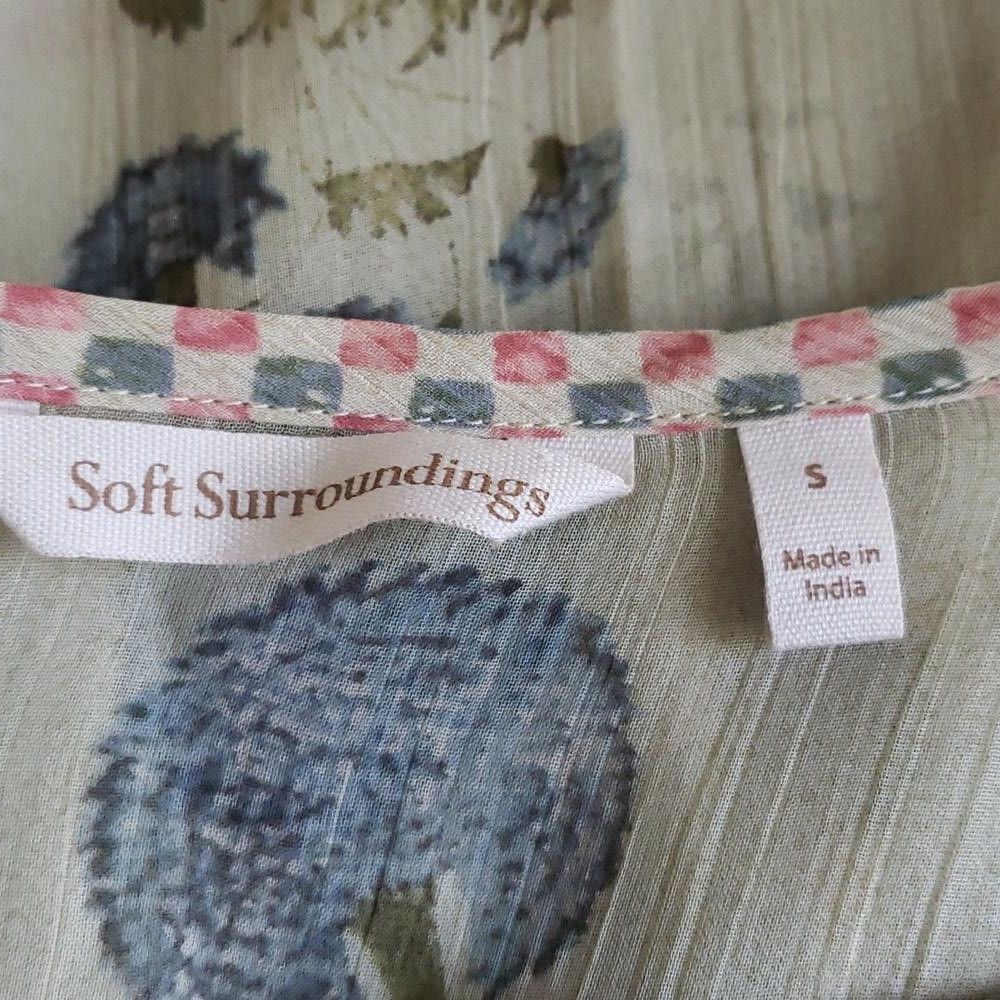 Designer CT1531 Soft Surroundings Sheer Floral Beaded Top S Size S / US 4 / IT 40 - 6 Thumbnail