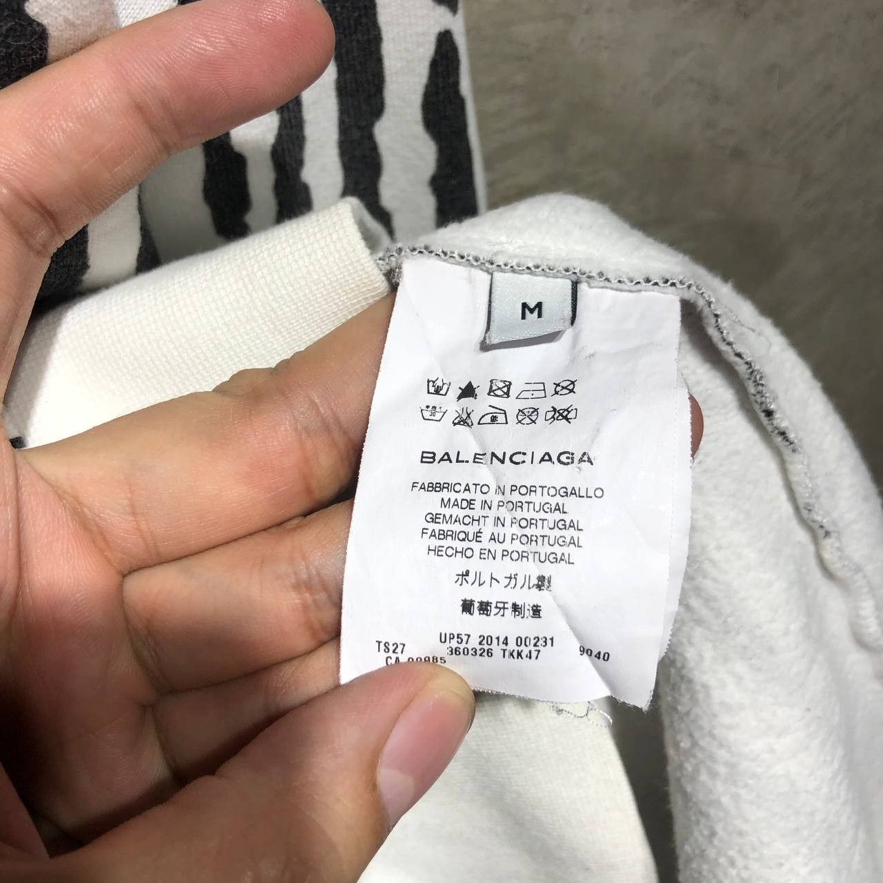 Balenciaga Balenciaga Printed stripes Hoodie Size US L / EU 52-54 / 3 - 13 Thumbnail