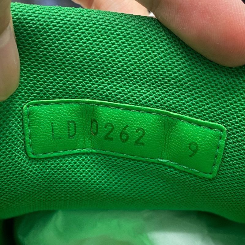 Louis Vuitton Louis Vuitton Green Logo Low-Top Sneakers - Size US 9.5 / EU 42-43 - 5 Thumbnail