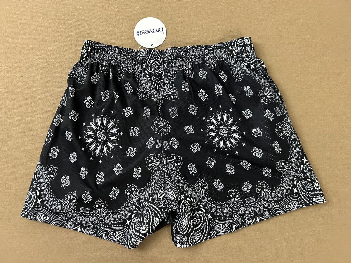 Bravest Studios Bravest Studios Paisley Shorts - Black! Size US 40 / EU 56 - 2 Thumbnail