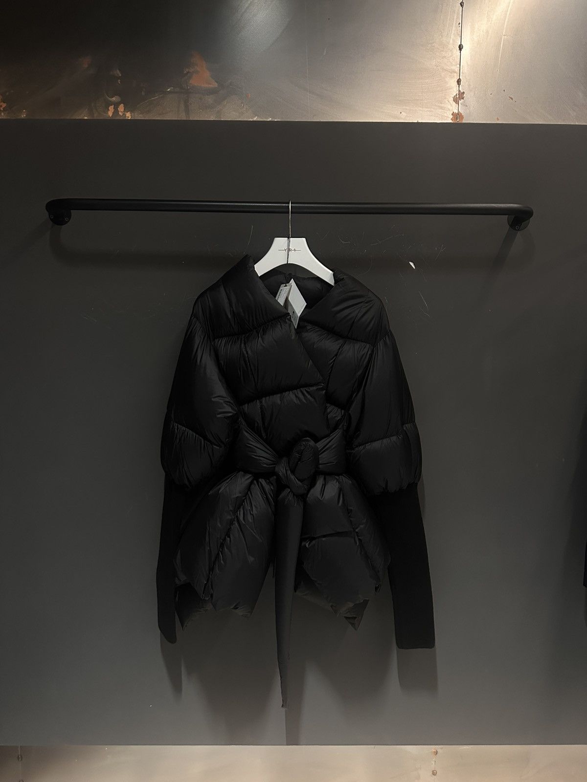 Rick Owens Rick Owens RP Batwing Duvet Size M / US 6-8 / IT 42-44 - 1 Thumbnail