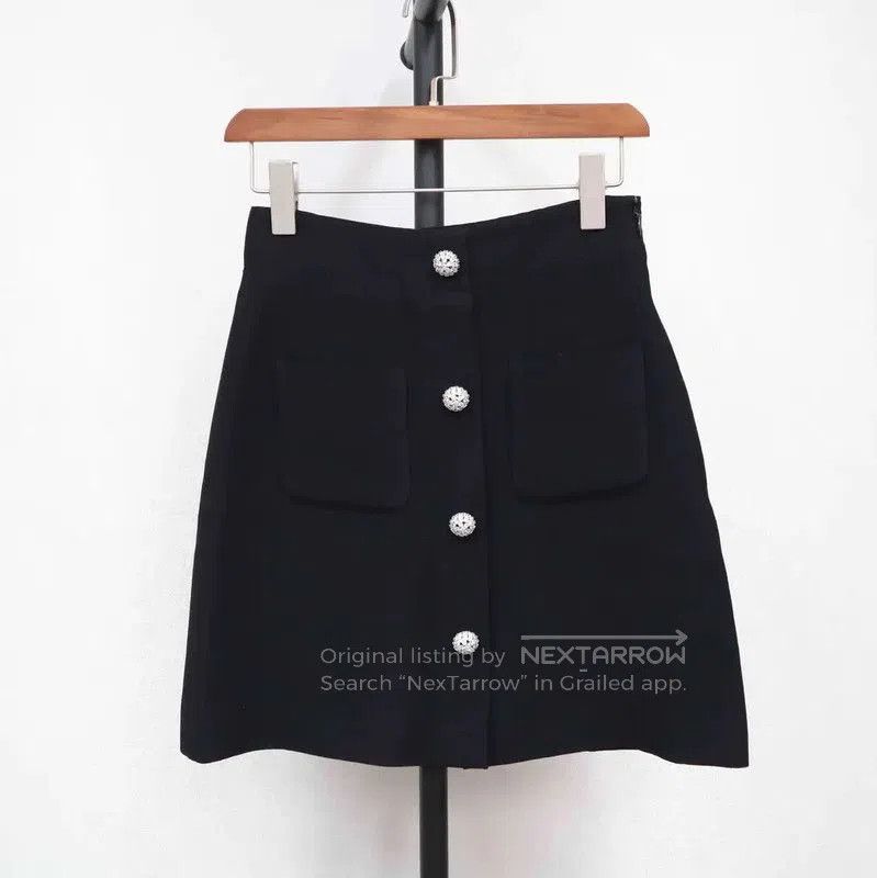Miu Miu Black Short Skirt for Women .