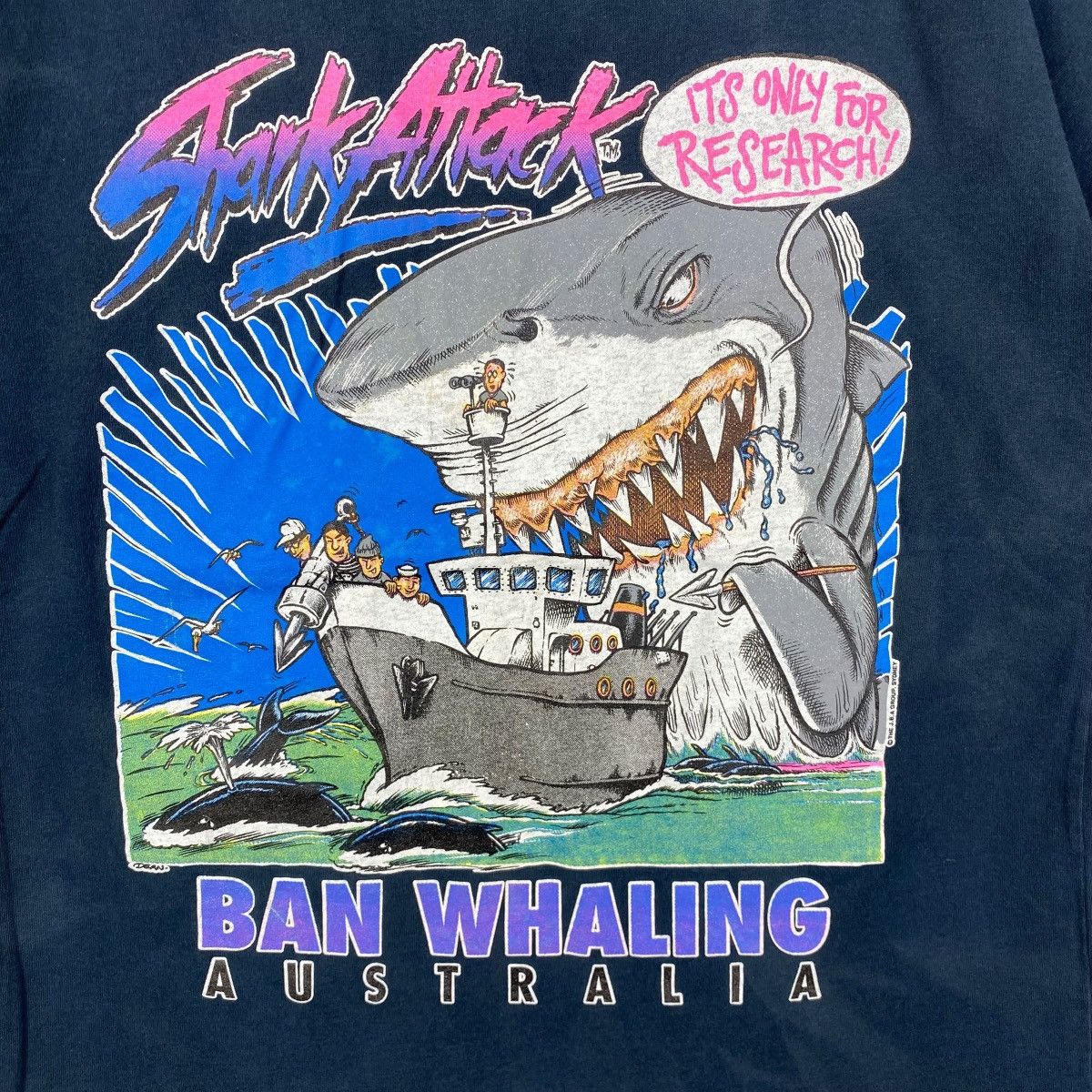 Vintage Vintage 90s SHARK ATTACK AUSTRALIA Ban Whaling Graphic Tee Size US S / EU 44-46 / 1 - 2 Thumbnail