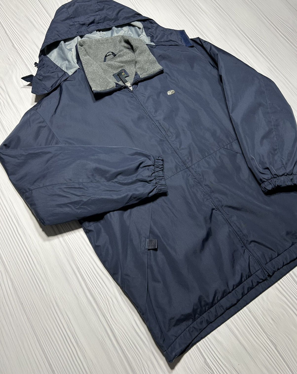 Lacoste Vintage Lacoste Nylon/Fleece Jacket Size 54(L-XL) Size US L / EU 52-54 / 3 - 3 Thumbnail