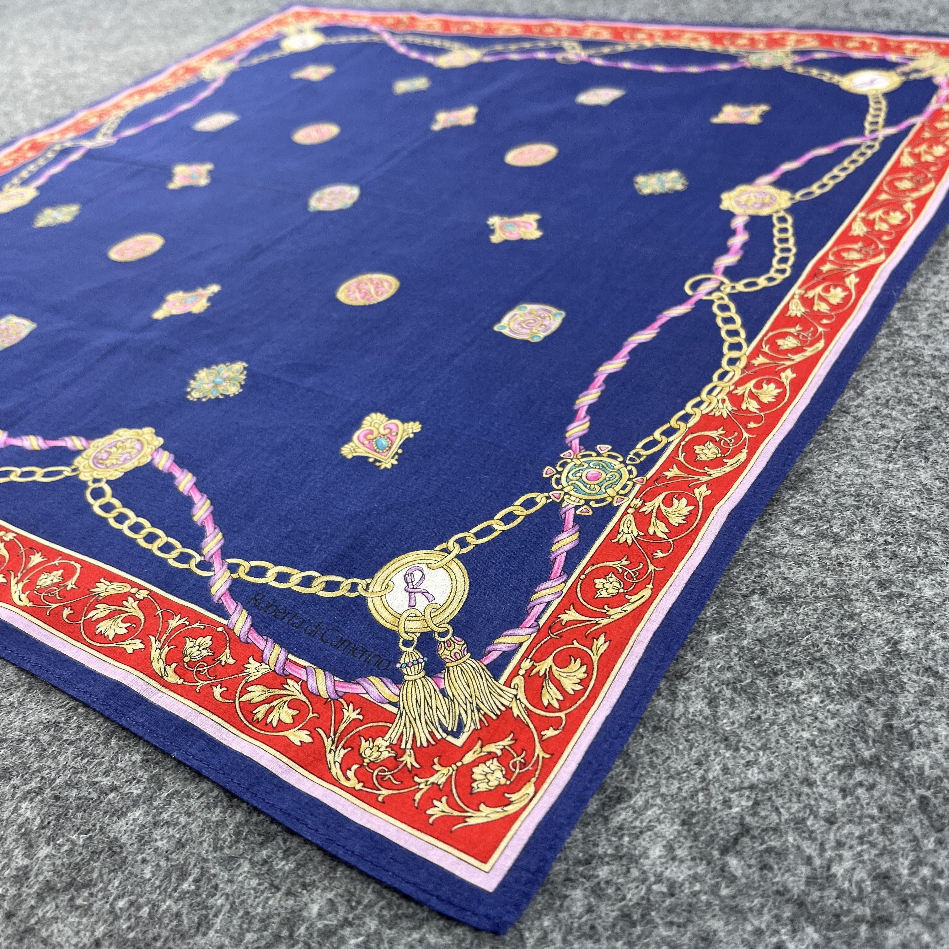 Vintage Roberta Di Camerino Handkerchief / Neckerchief B379 Size ONE SIZE - 4 Thumbnail