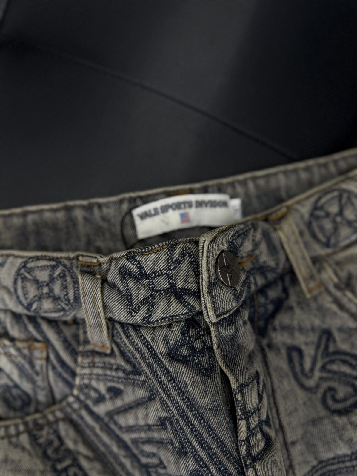 Vale Vale Valley Denim Embroidery Shorts Size 30 (NEW) Size US 30 / EU 46 - 10 Thumbnail
