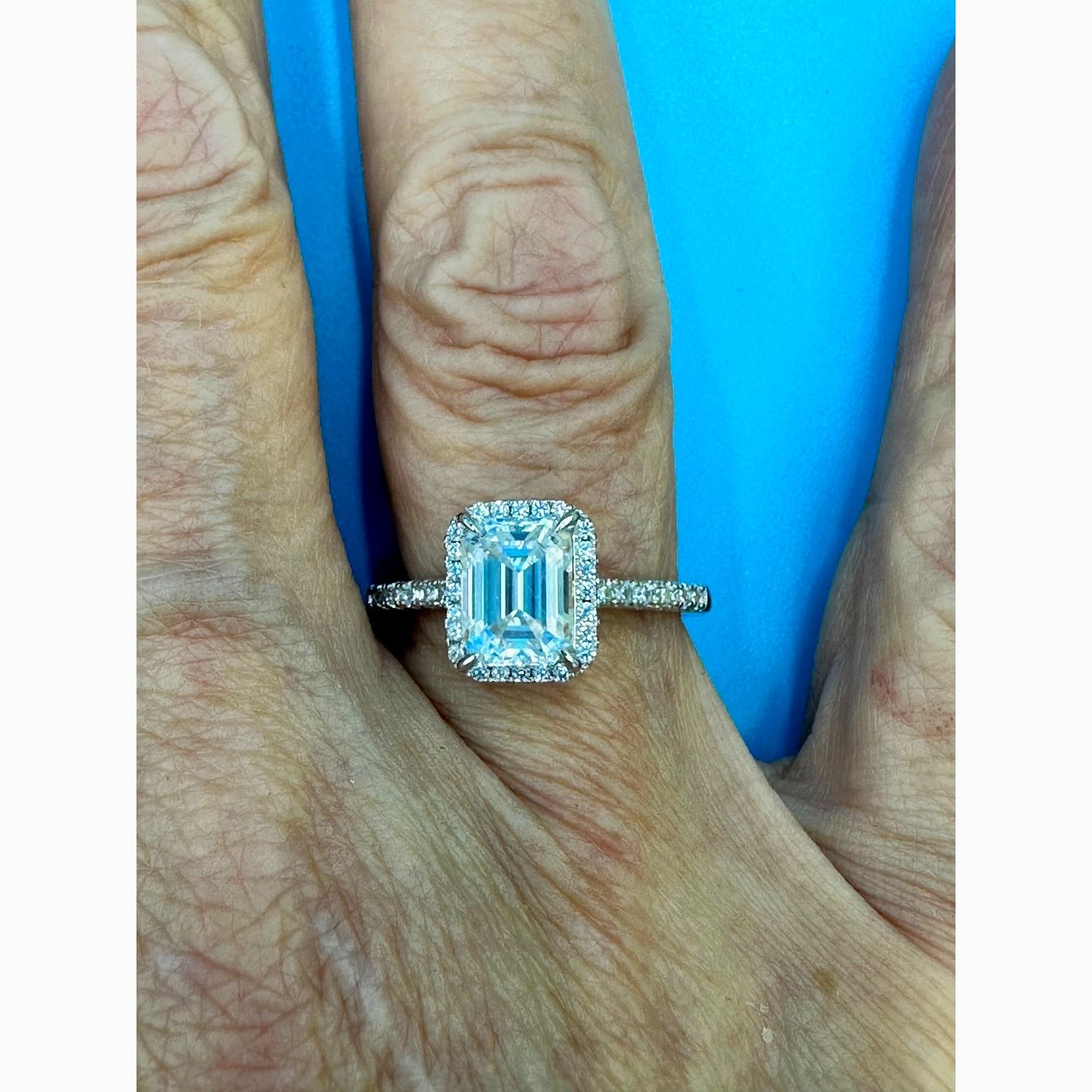 Other 2 carat Moissanite Triangular Cut Ring Moissanite Accent 7 Size ONE SIZE - 13 Thumbnail