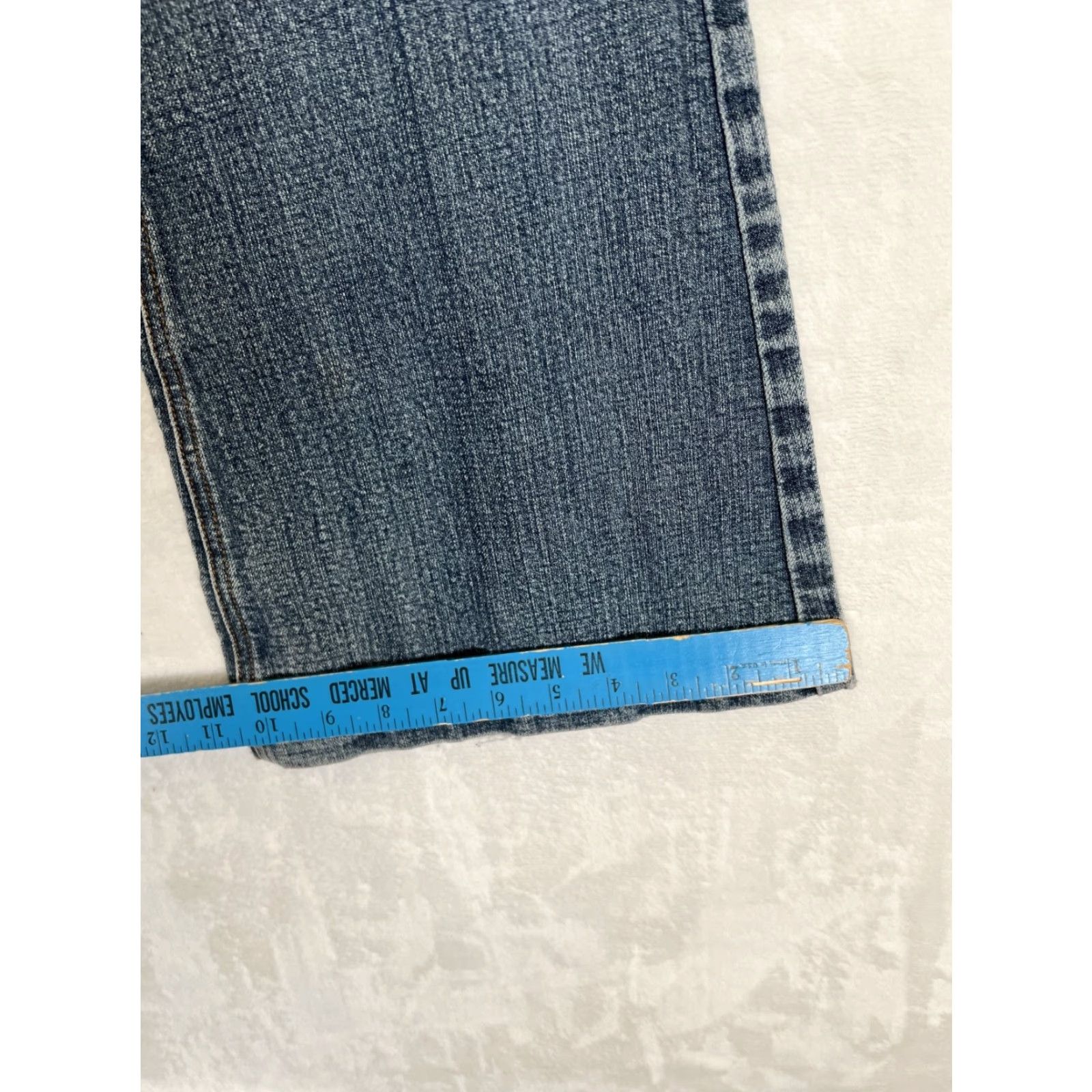 Mossimo VINTAGE Mossimo Women's Jeans Flare Bootcut Denim 9 Wide Leg 30 Inseam Blue Mid Rise 8.5-10.5 Inseam 30 Denim Jersey? Size 30" / US 8 / IT 44 - 5 Thumbnail