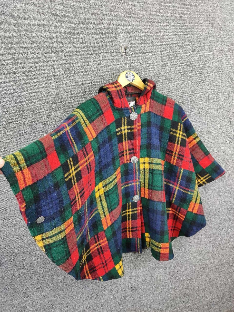 Johnson Woolen Mills Johnson Woolen Mills Checkered Wool Poncho Size US S / EU 44-46 / 1 - 7 Thumbnail