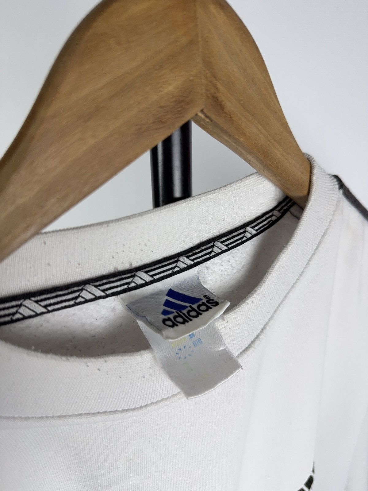 Adidas Vintage 90s 00s Y2K retro Adidas Sweatshirt Size US L / EU 52-54 / 3 - 4 Thumbnail