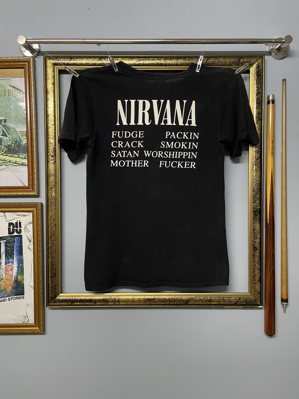 Vintage Vintage Nirvana Vestibule Hell Circle Grunge Music Tshirt Size US S / EU 44-46 / 1 - 10 Thumbnail