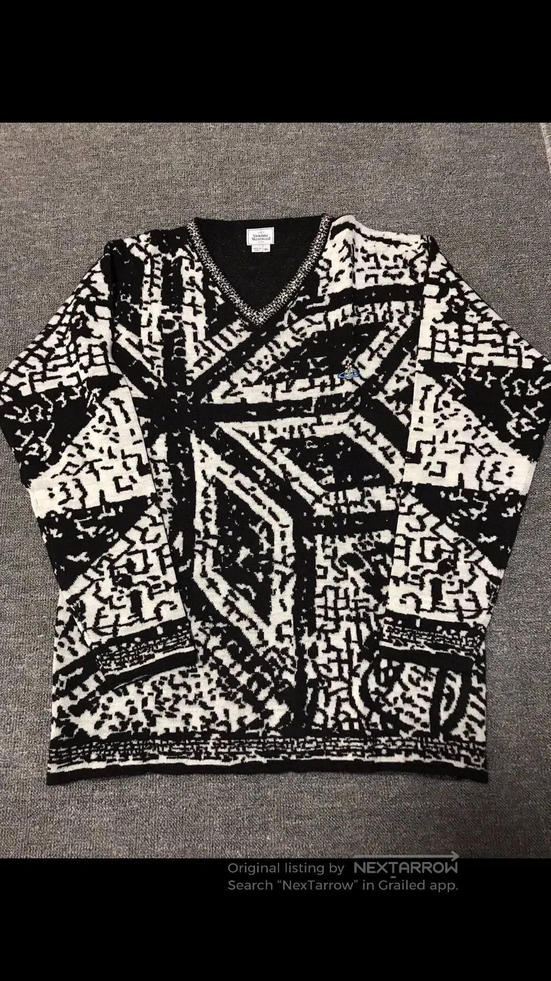 V-Neck Multi Pattern Sweater - XL.