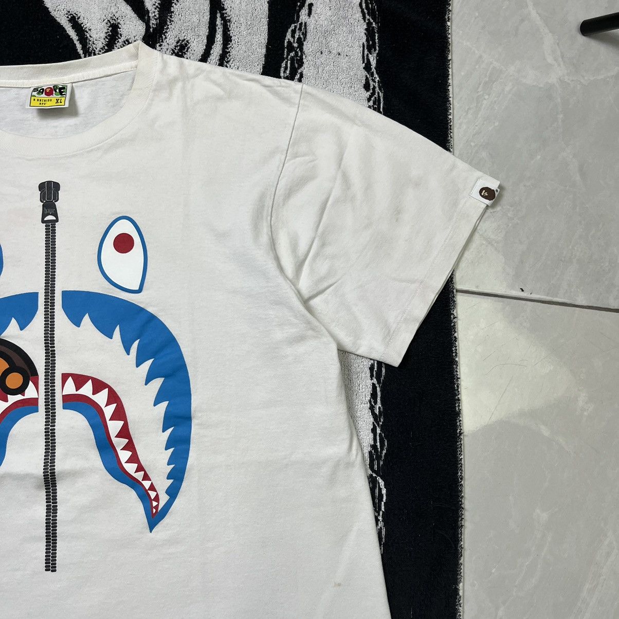 Bape Bape Short sleeve t-shirt Size US XL / EU 56 / 4 - 4 Thumbnail
