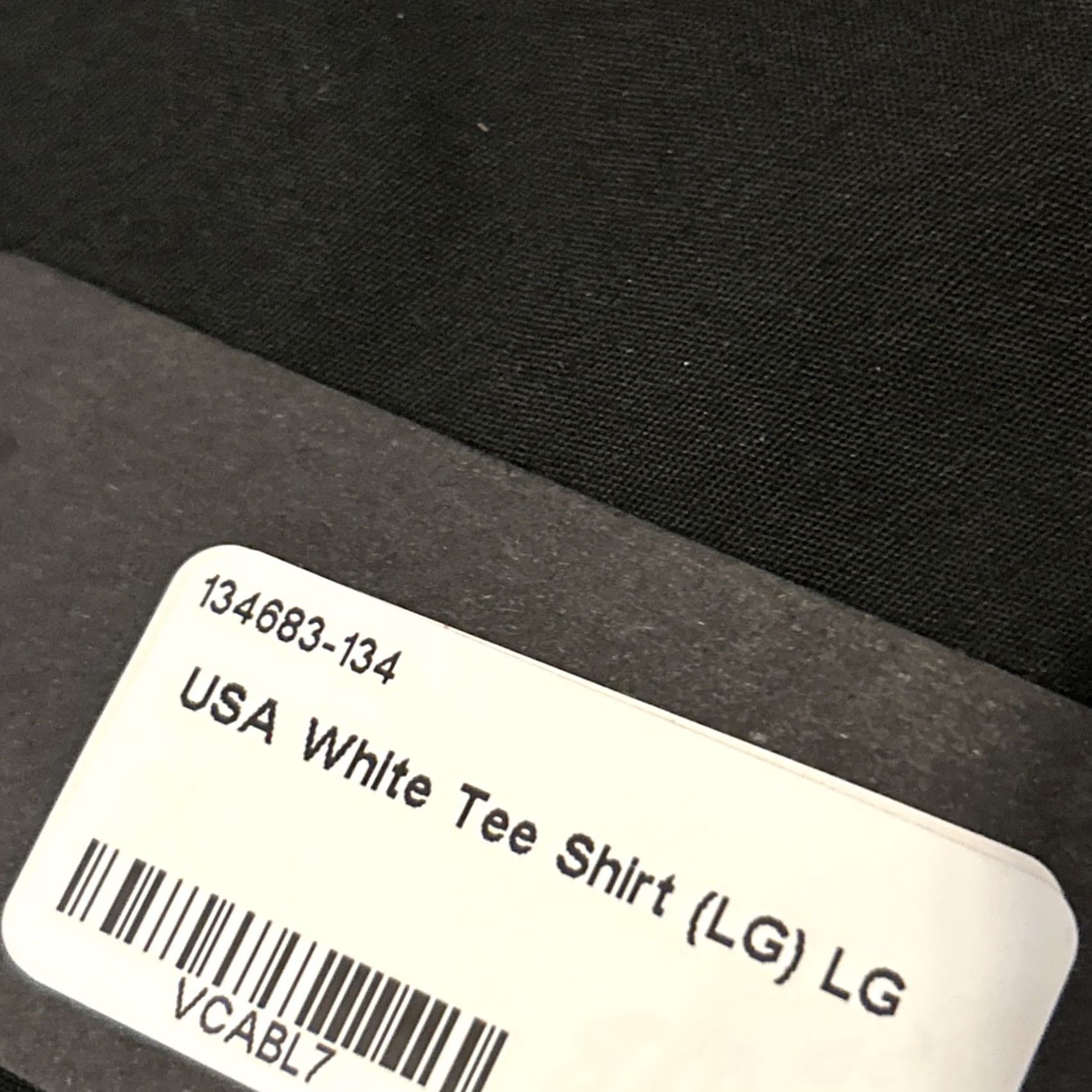 Gildan Gildan USA Flag Shirt | Unisex Adults T-Shirt | White | L | Short Sleeve | Polyester Blend | Crew Neck | Patriotic, USA, American Themes | NWT Size US L / EU 52-54 / 3 - 3 Thumbnail