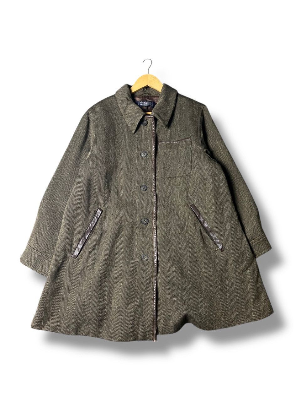 Japanese Brand Vintage Max Mara Collared Wool Jacket (157) Size US M / EU 48-50 / 2 - 4 Thumbnail