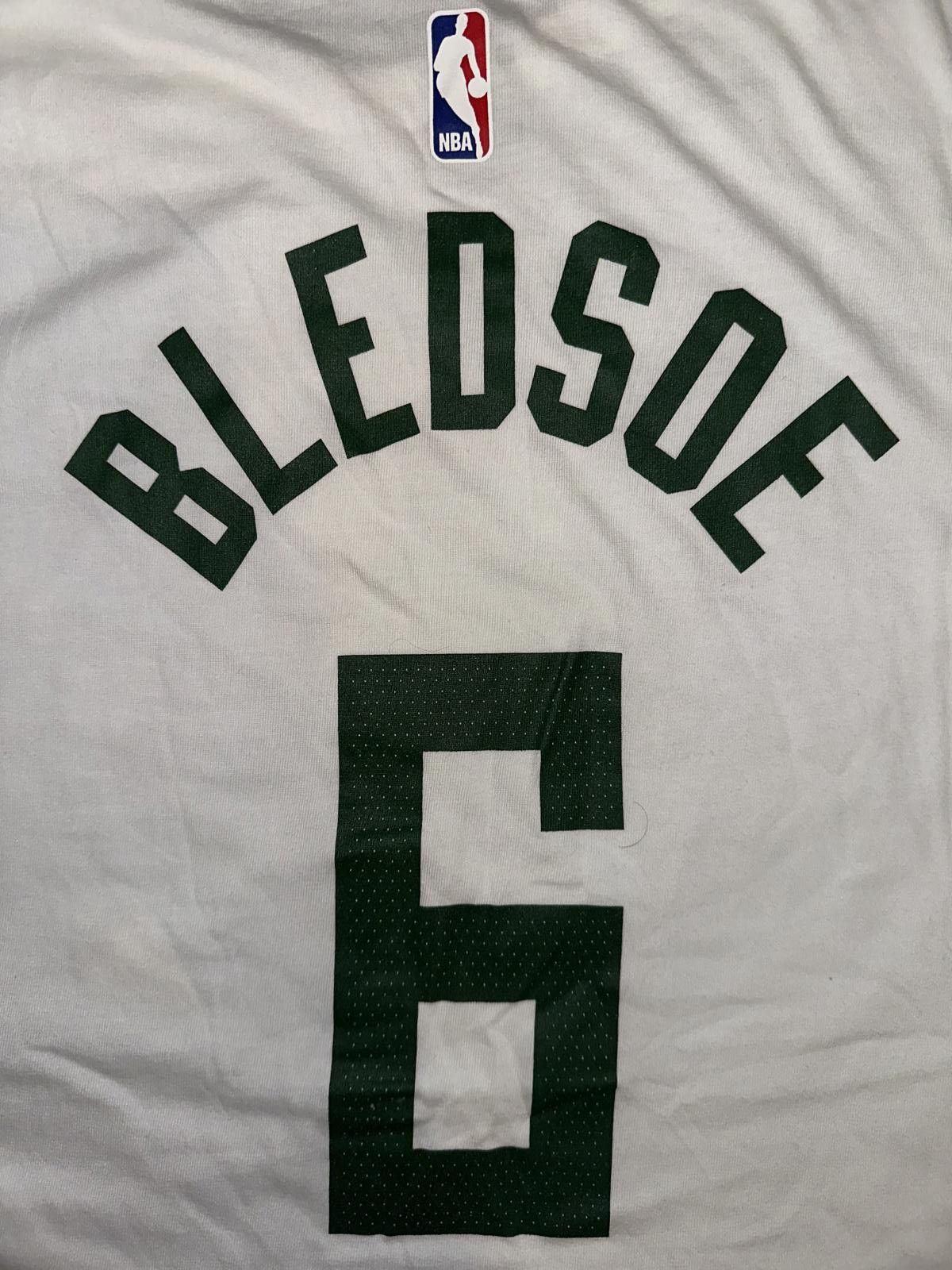 Nike Nike Men's NBA Milwaukee Bucks Andrew Bogut #6 Primary Team Logo T-Shirt Size US XXL / EU 58 / 5 - 8 Thumbnail