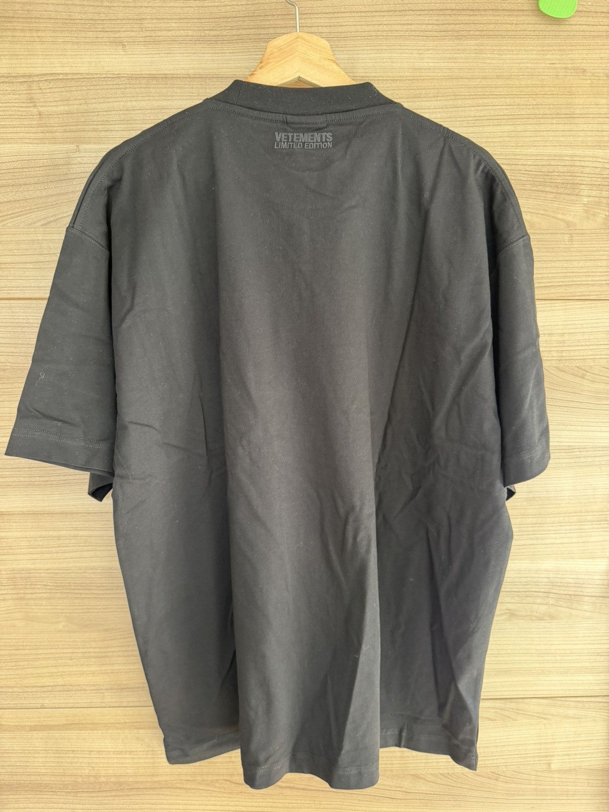 Vetements Vetements Logo T-shirt Size US XS / EU 42 / 0 - 6 Thumbnail