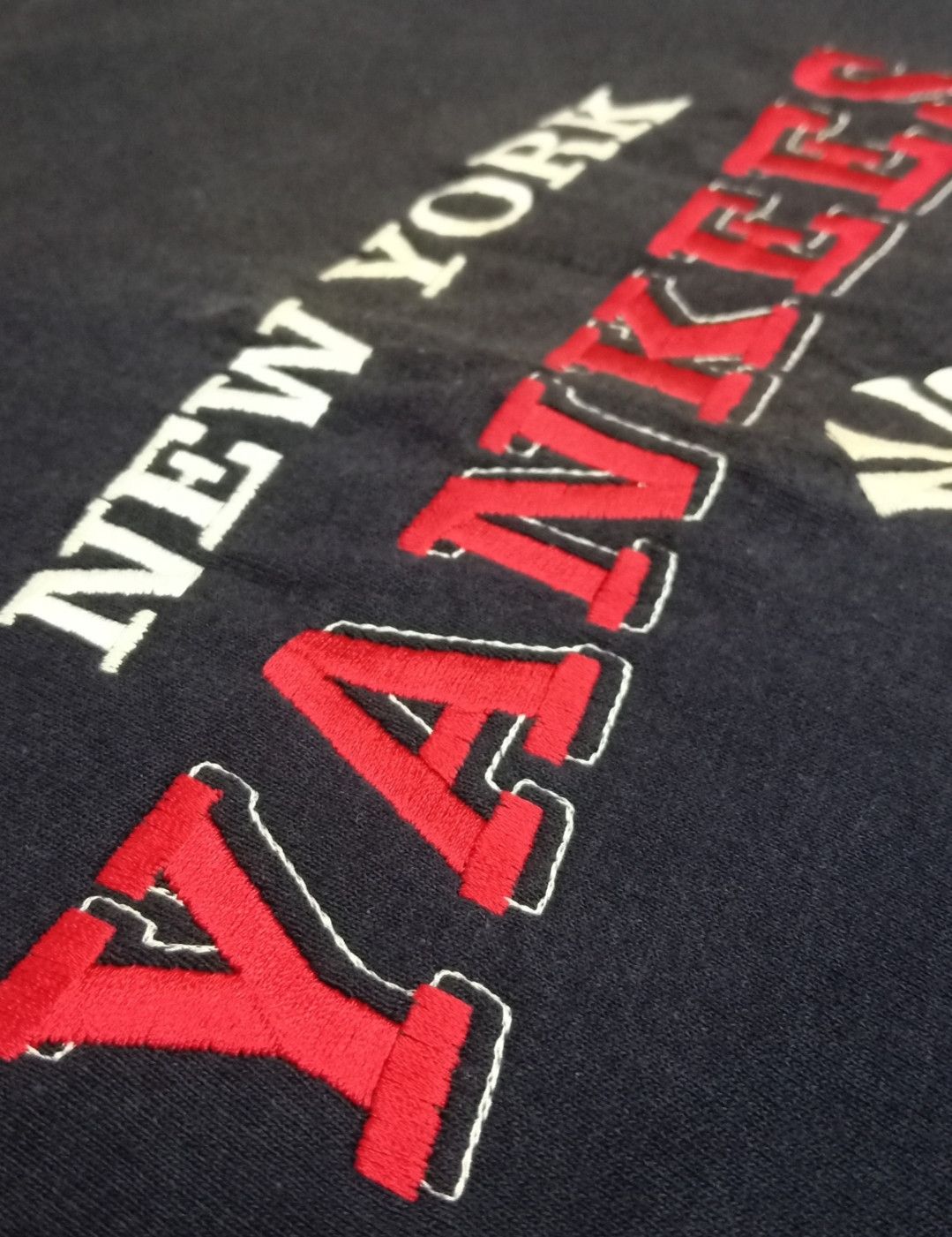 MLB × New York Yankees × Vintage Vintage y2K MLB New York Yankees T-shirt Size US XL / EU 56 / 4 - 7 Thumbnail