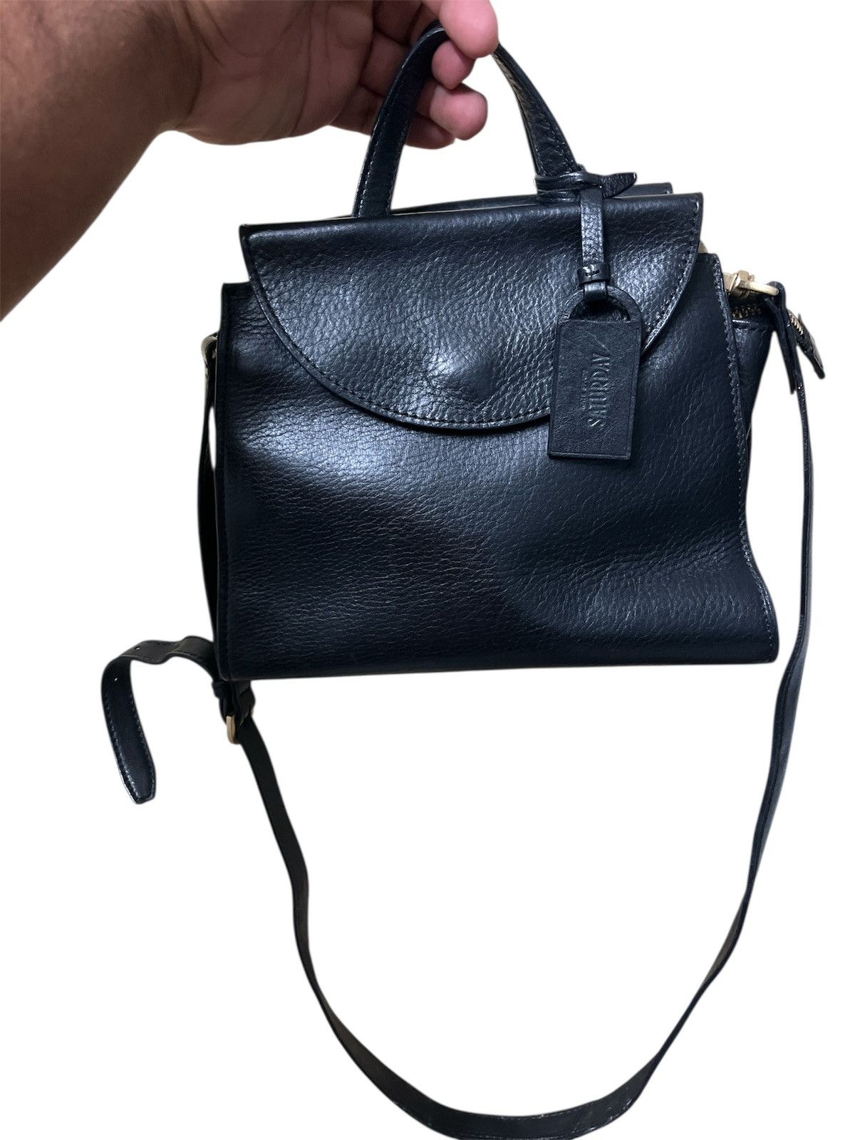 Kate Spade Saturday sling Bag Leather