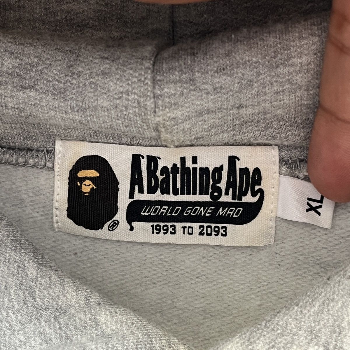 Bape SS20 Bape Family Bag Hoodie Size US XL / EU 56 / 4 - 3 Thumbnail
