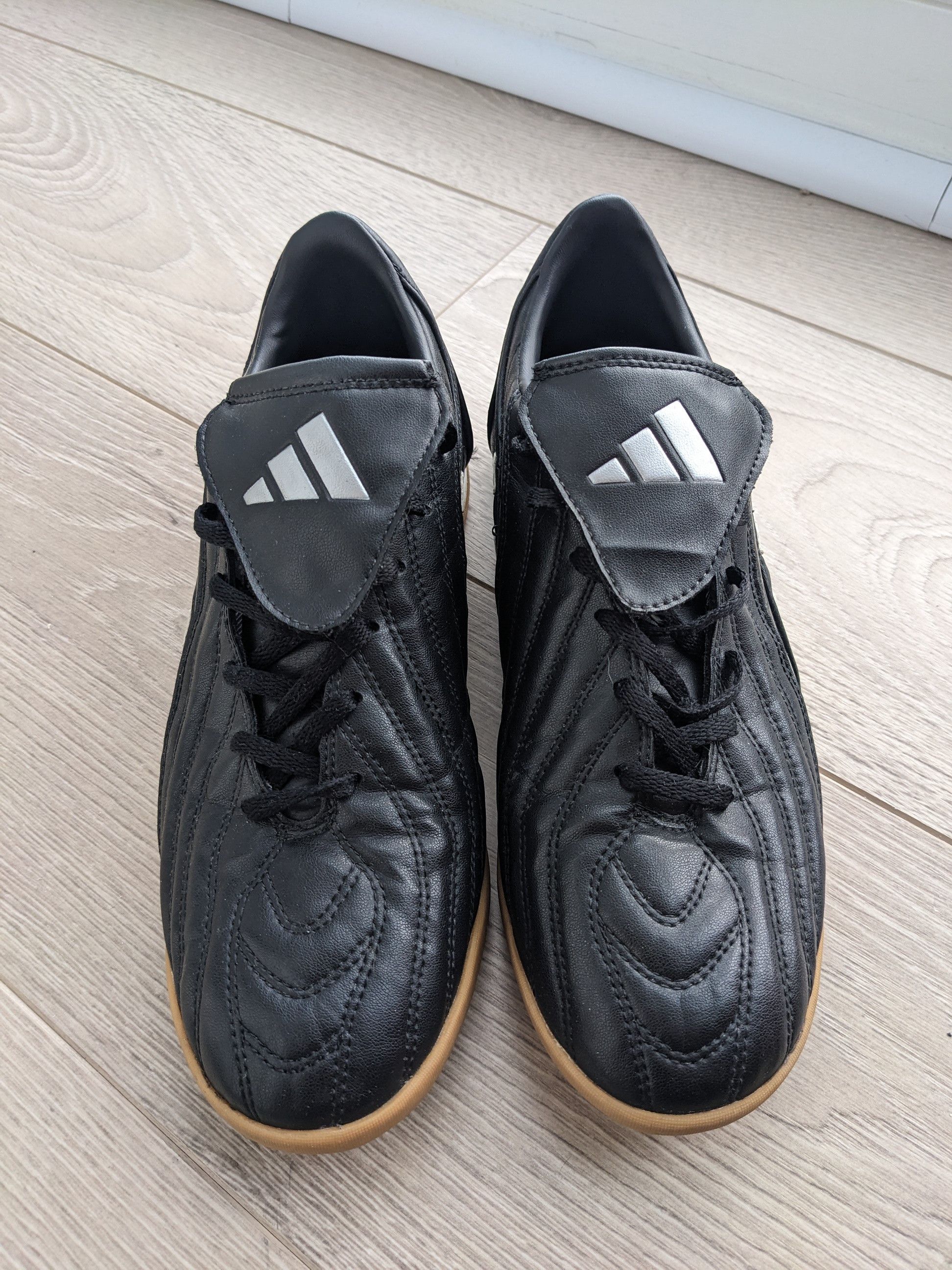 Adidas Vintage Adidas Bracara 2 indoor soccer shoes men's 8.5 Size US 8.5 / EU 41-42 - 4 Thumbnail