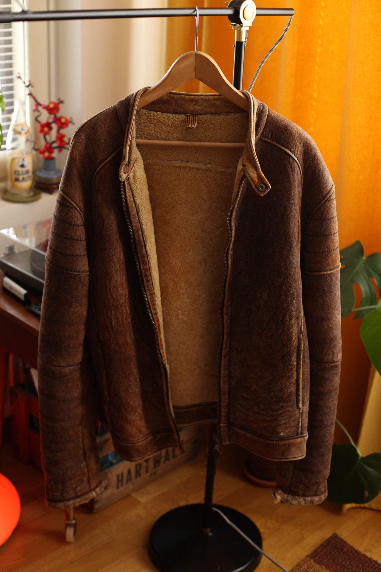 Vintage 1970’s Italian Shearling Café Racer Jacket Size US L / EU 52-54 / 3 - 9 Thumbnail
