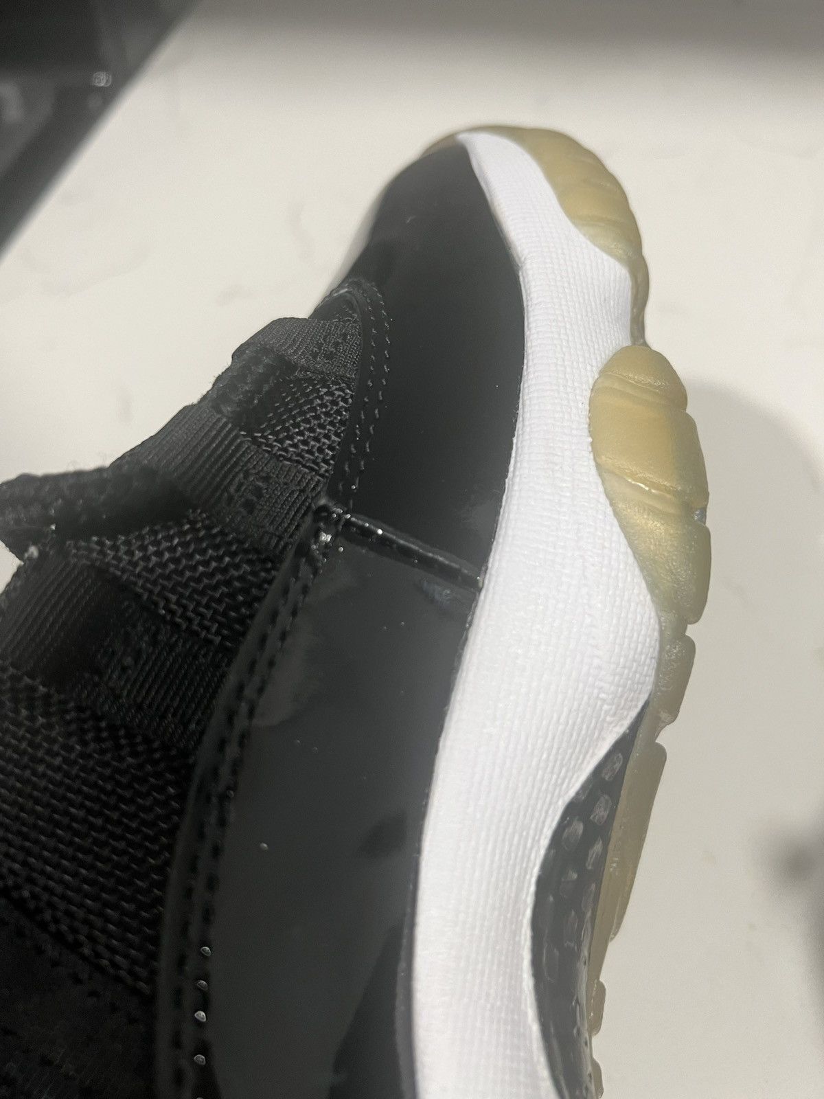 Jordan Brand Jordan 11 sz 8 2000 release Size US 8 / EU 41 - 9 Thumbnail