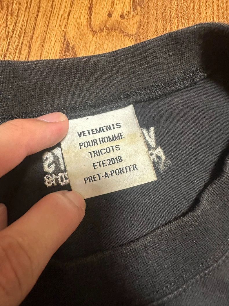 Vetements Vetements French flag short-sleeve shirt, length 81, chest Size US L / EU 52-54 / 3 - 3 Thumbnail