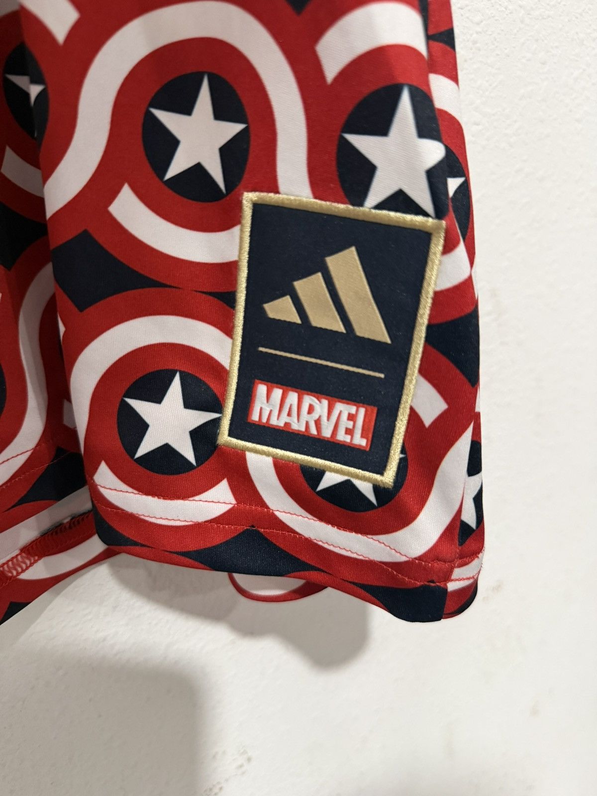 Other Marvel Redbull Adidas Jersey Size US XL / EU 56 / 4 - 4 Thumbnail