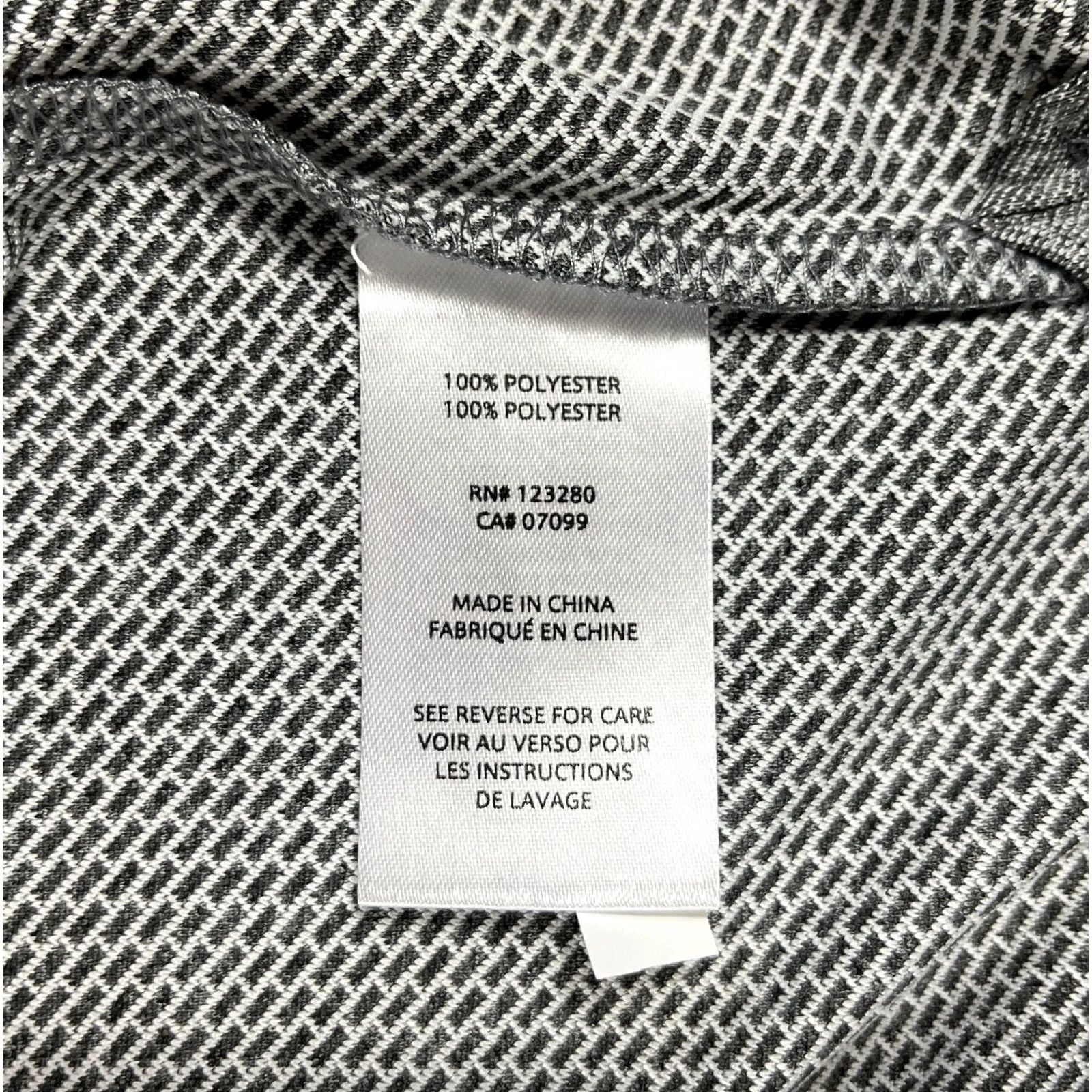 TravisMathew Travis Mathew Polo Shirt Men’s XL Gray Sponsor Logo Short Sleeve Collared Golf Sports 100% Polyester Casual Shirt Size US XL / EU 56 / 4 - 6 Thumbnail