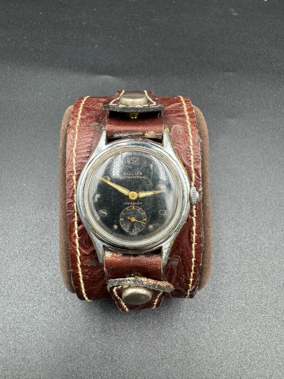 Duluth Trading Company Vintage 1950s Dulux Antimagnetique Incabloc Black Gilt Dial Size ONE SIZE - 4 Thumbnail