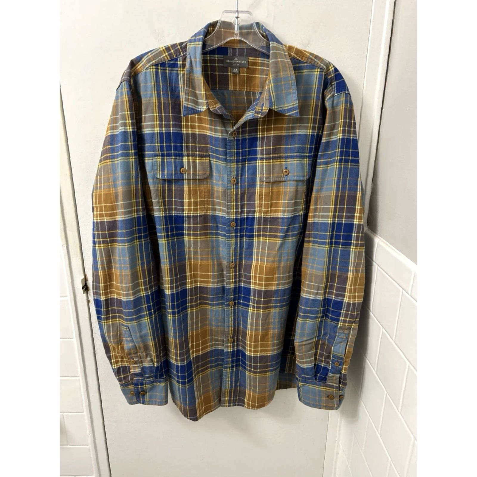 Vintage L.L. Bean Signature Castine Flannel Shirt Mens Large Blue Yellow Slim Fit Button-Up Plaid Casual Workwear Vintage: No Size US L / EU 52-54 / 3 - 2 Thumbnail