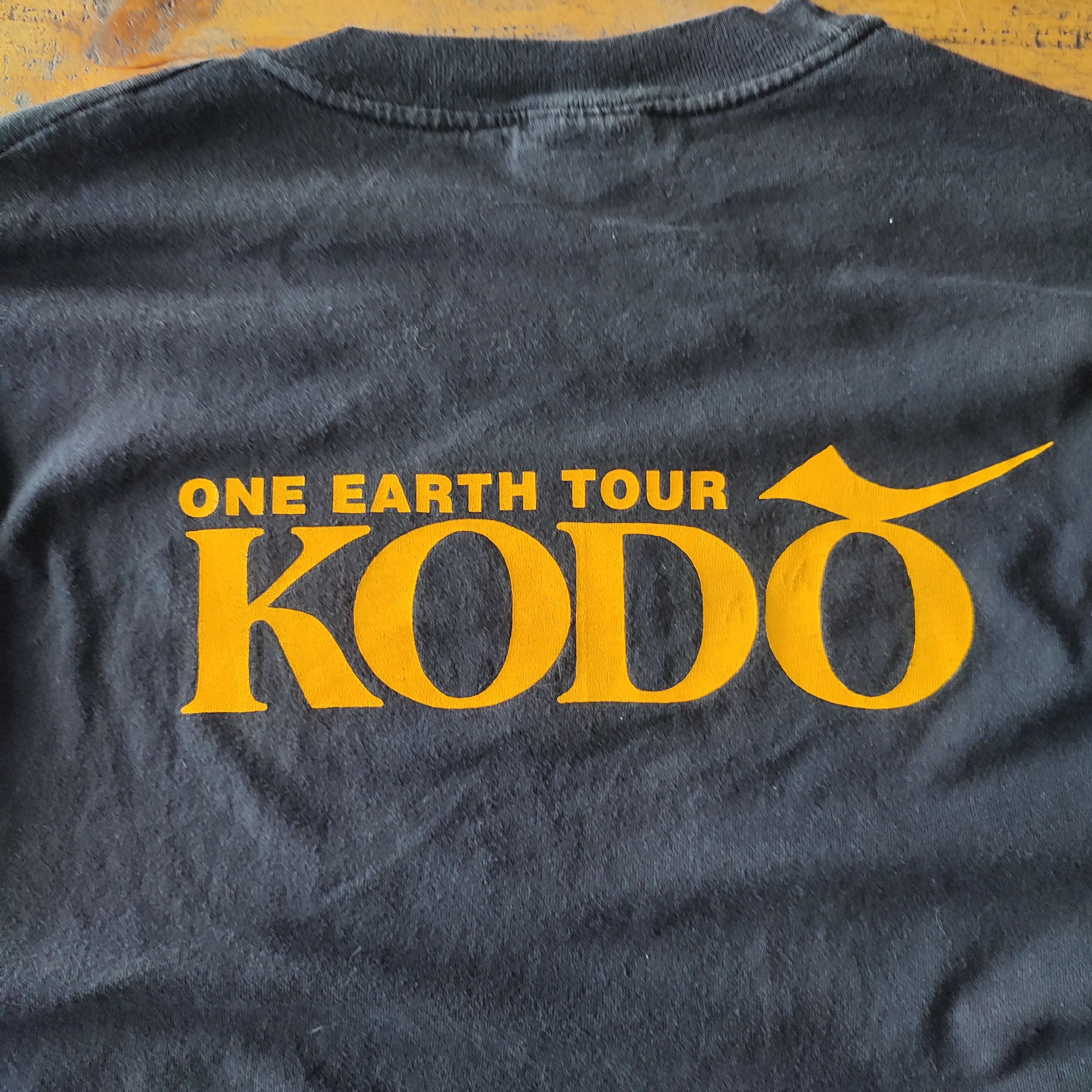Band Tees × Japanese Brand × Vintage Vintage 90s Kodo One Earth Tour Size US L / EU 52-54 / 3 - 5 Thumbnail