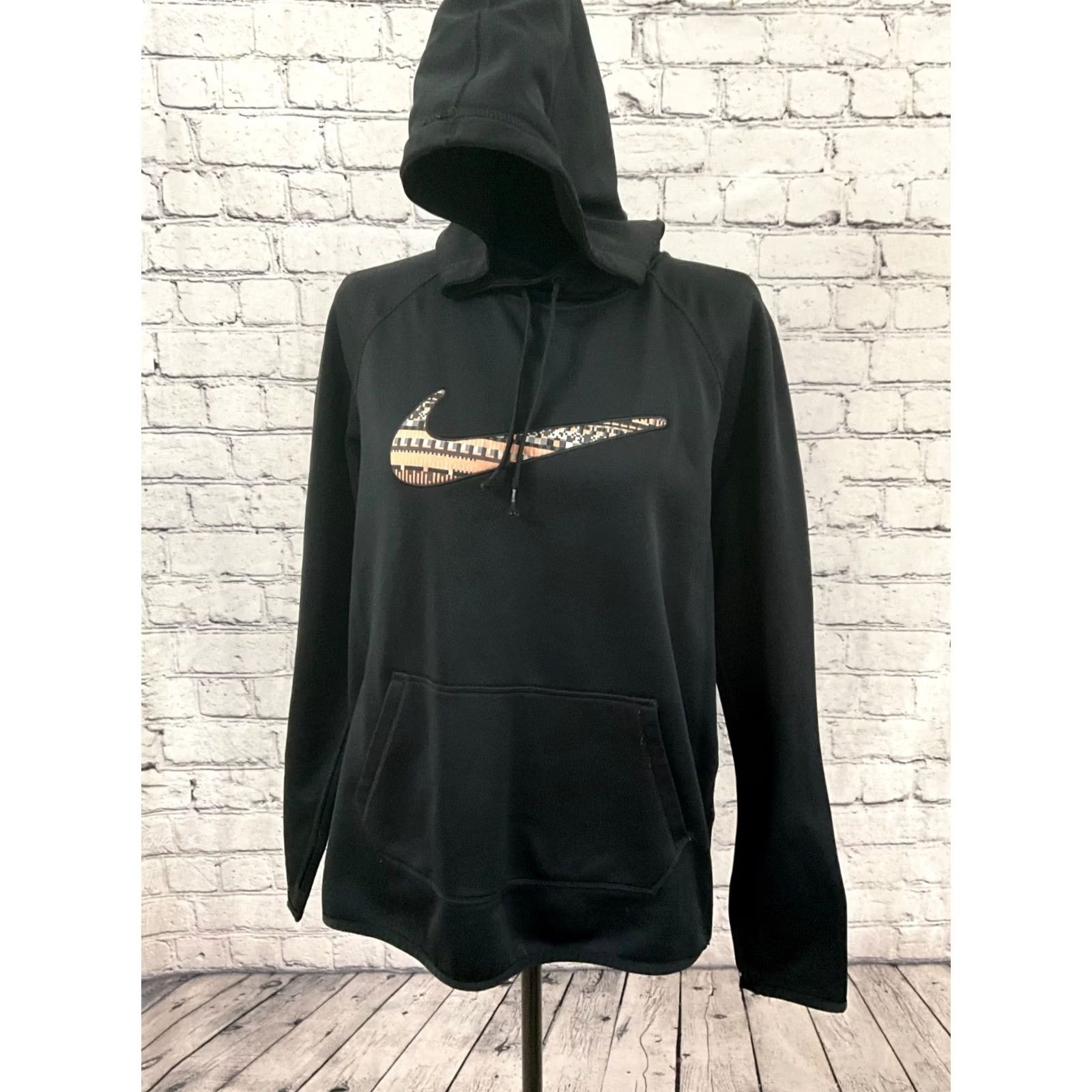 Nike Nike All Time Swoosh Patch Therma Fit Hoodie Sweatshirt M Black Solid Men Pullover Hooded Sweatshirt - Size US M / EU 48-50 / 2 - 7 Thumbnail