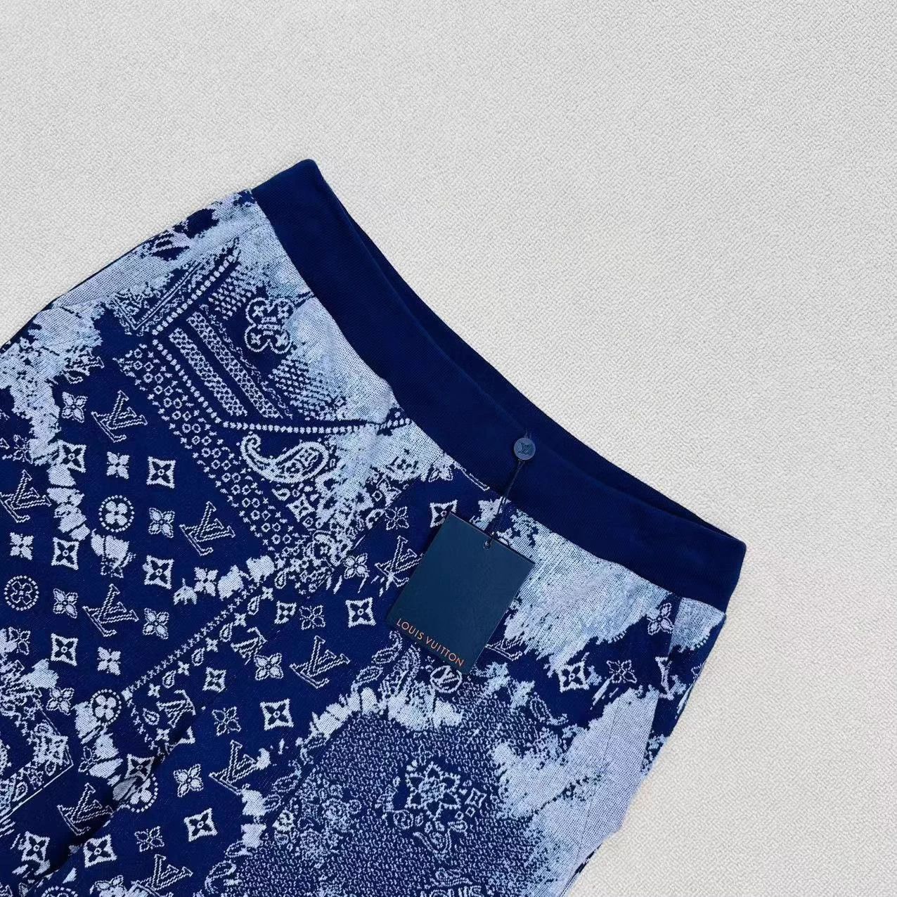 Louis Vuitton Louis Vuitton Monogram Shorts XL Size US 40 / EU 56 - 3 Thumbnail