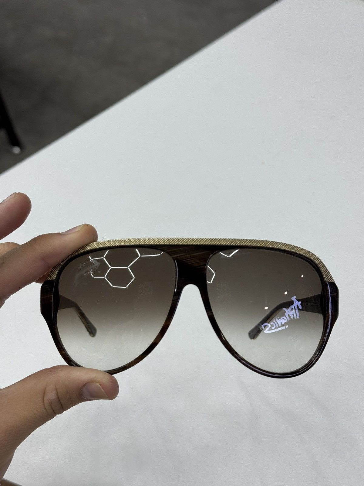 Balenciaga Balenciaga Aviator Sunglasses Brown Size ONE SIZE - 1 Thumbnail