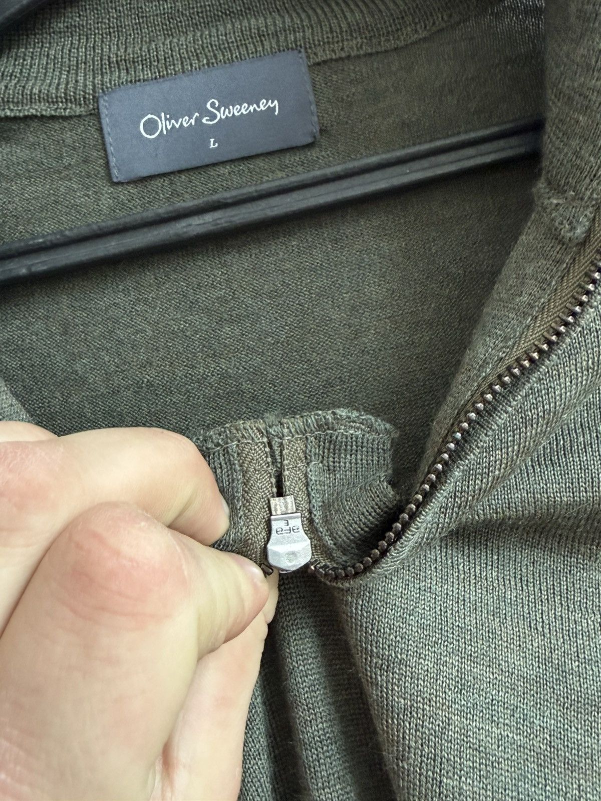 Oliver Sweeney Oliver Sweeney Merino Wool 1/3 zip jumper size L Size US L / EU 52-54 / 3 - 8 Thumbnail