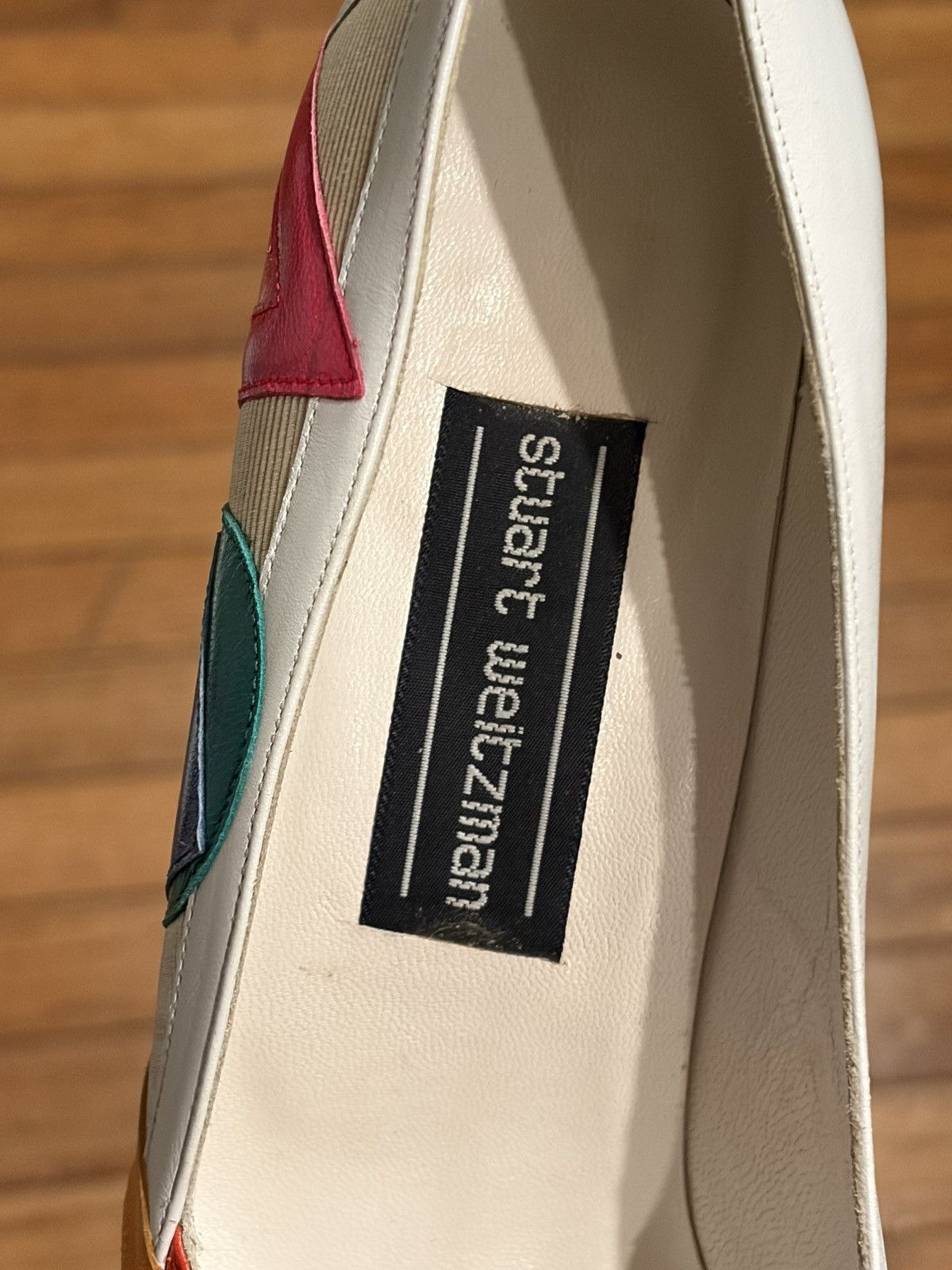 Stuart Weitzman Stuart Weitzman Vintage 8.5 Art Print Heels Size US 8.5 / IT 38.5 - 13 Thumbnail